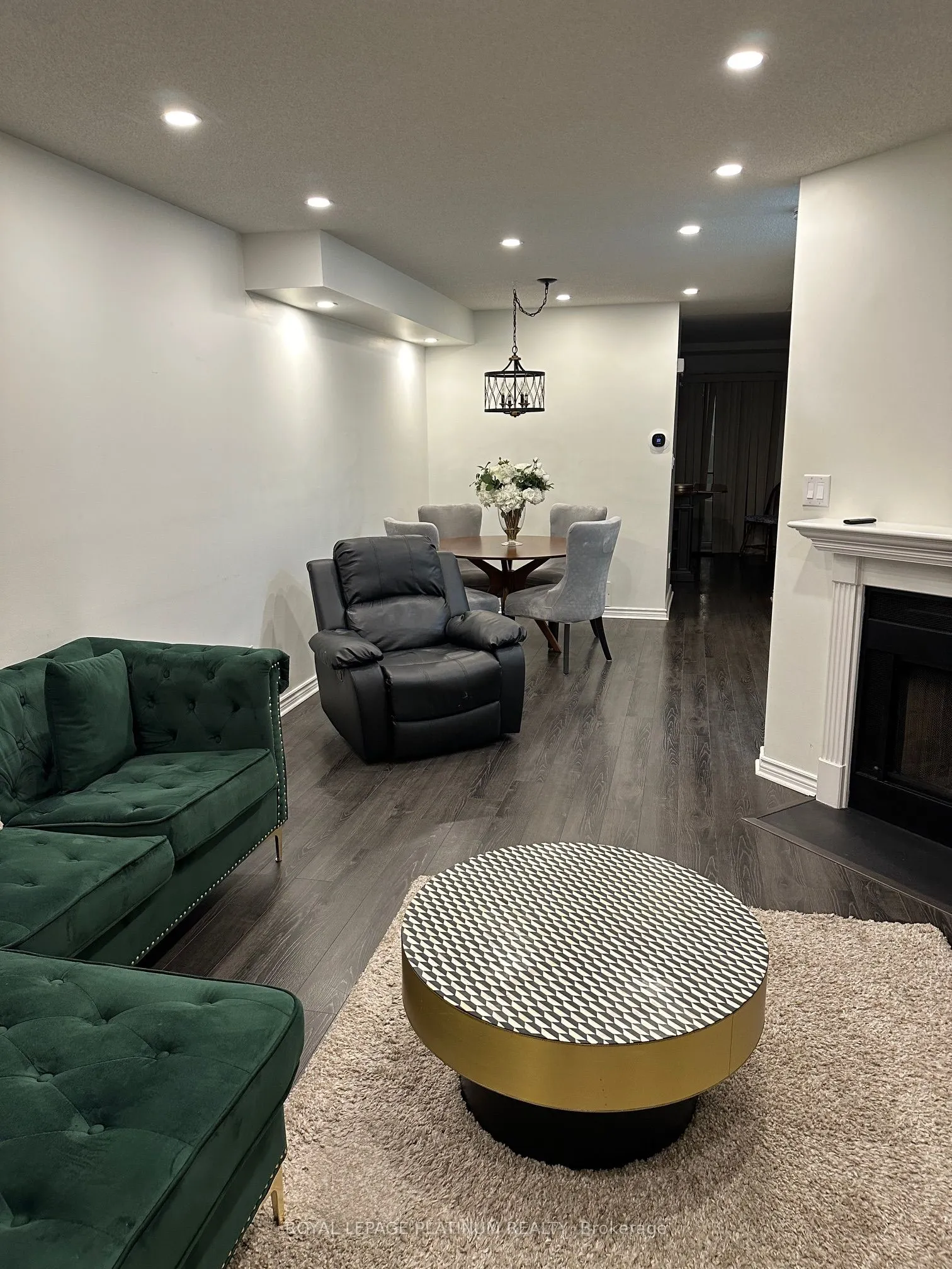 895 Maple Avenue #611