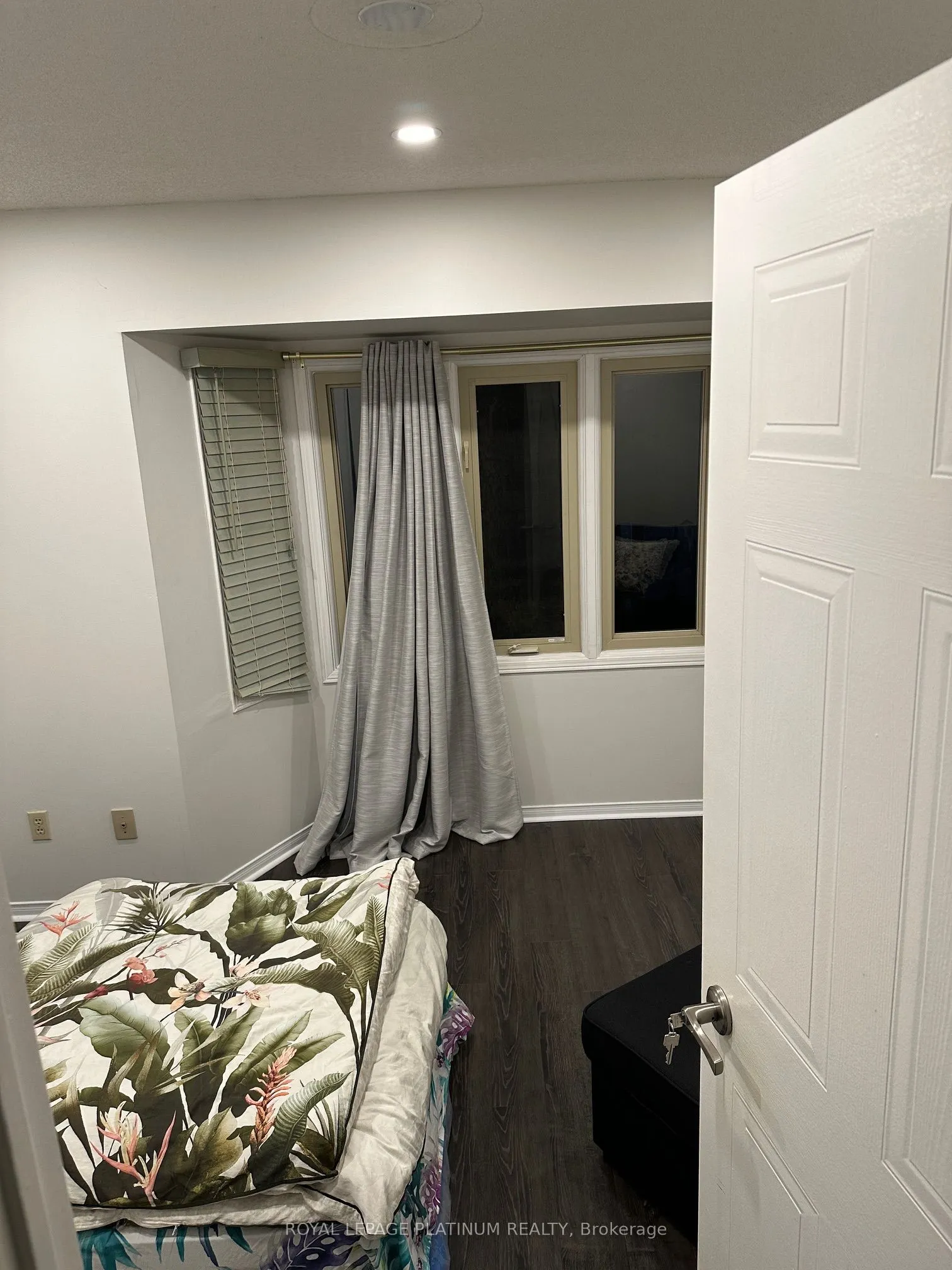 895 Maple Avenue #611