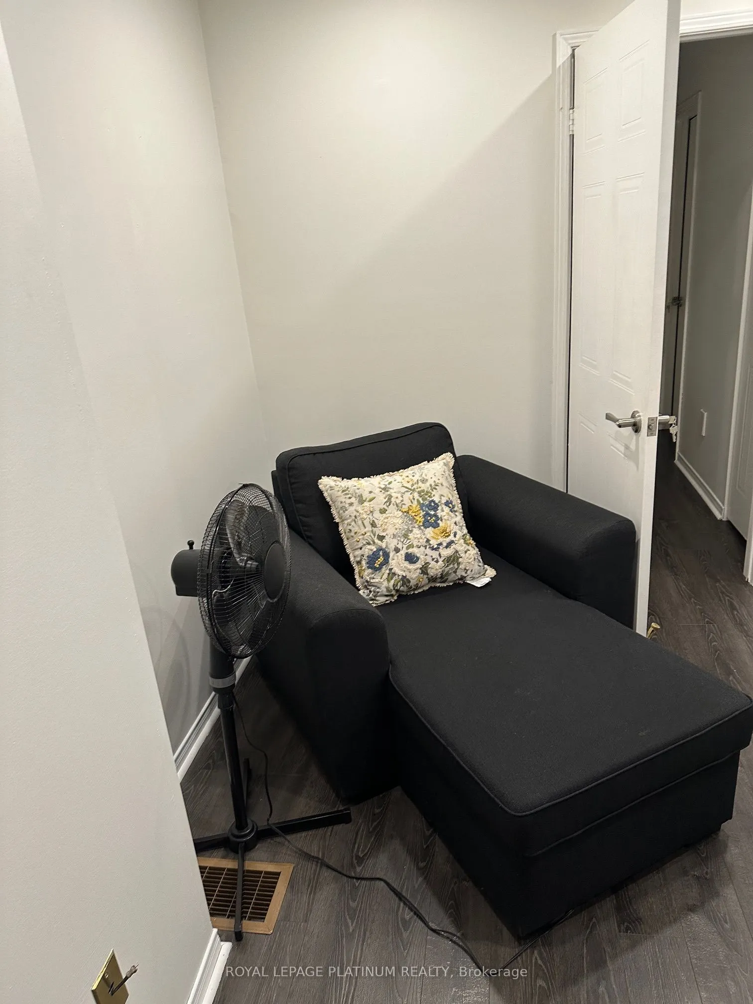 895 Maple Avenue #611