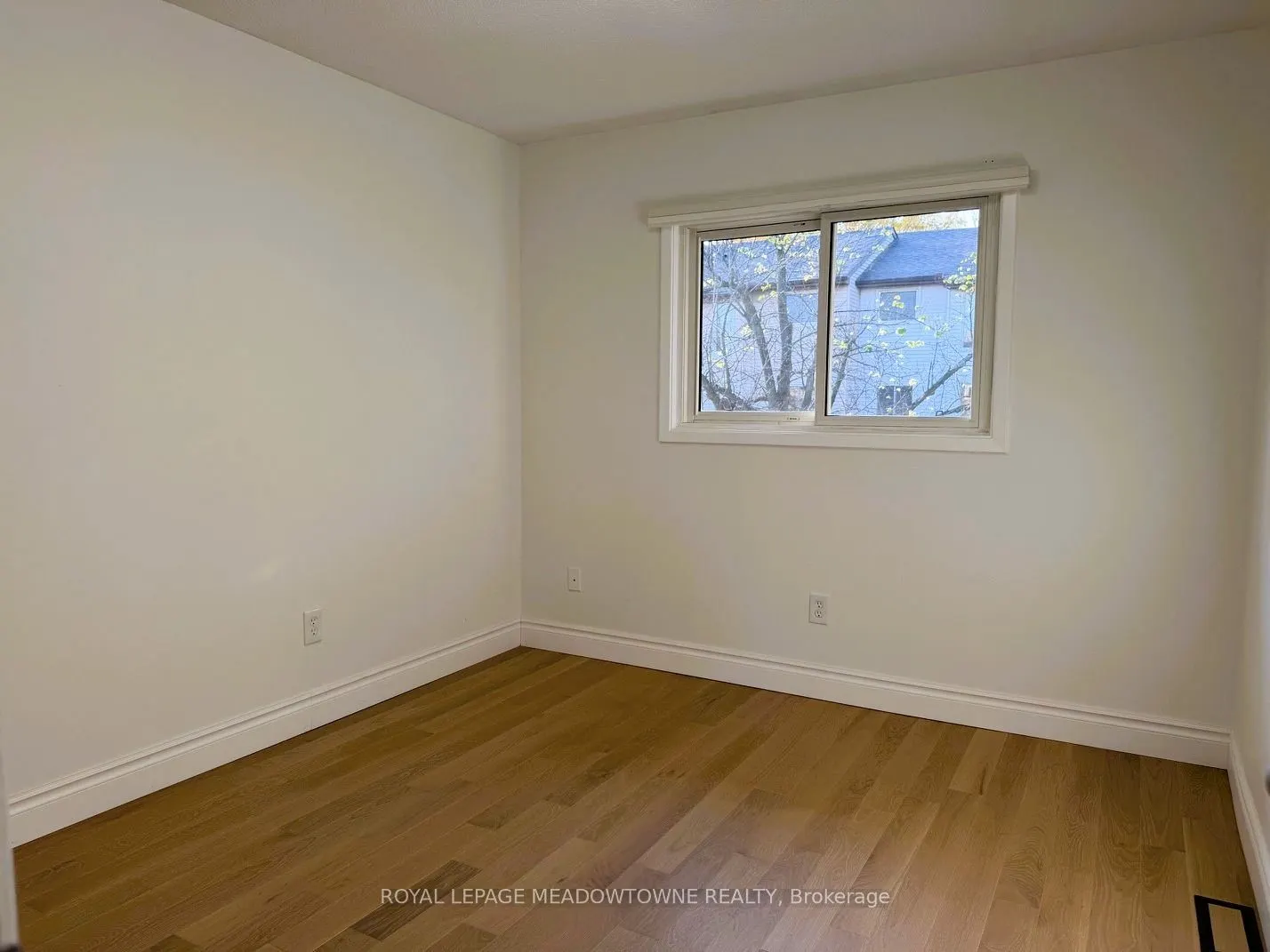 122 Lynden Circle #56