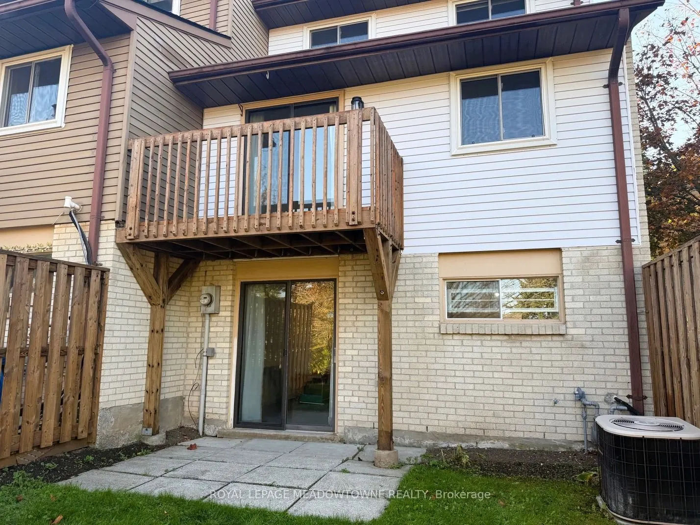 122 Lynden Circle #56