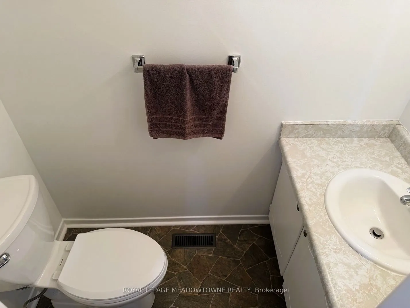 122 Lynden Circle #56