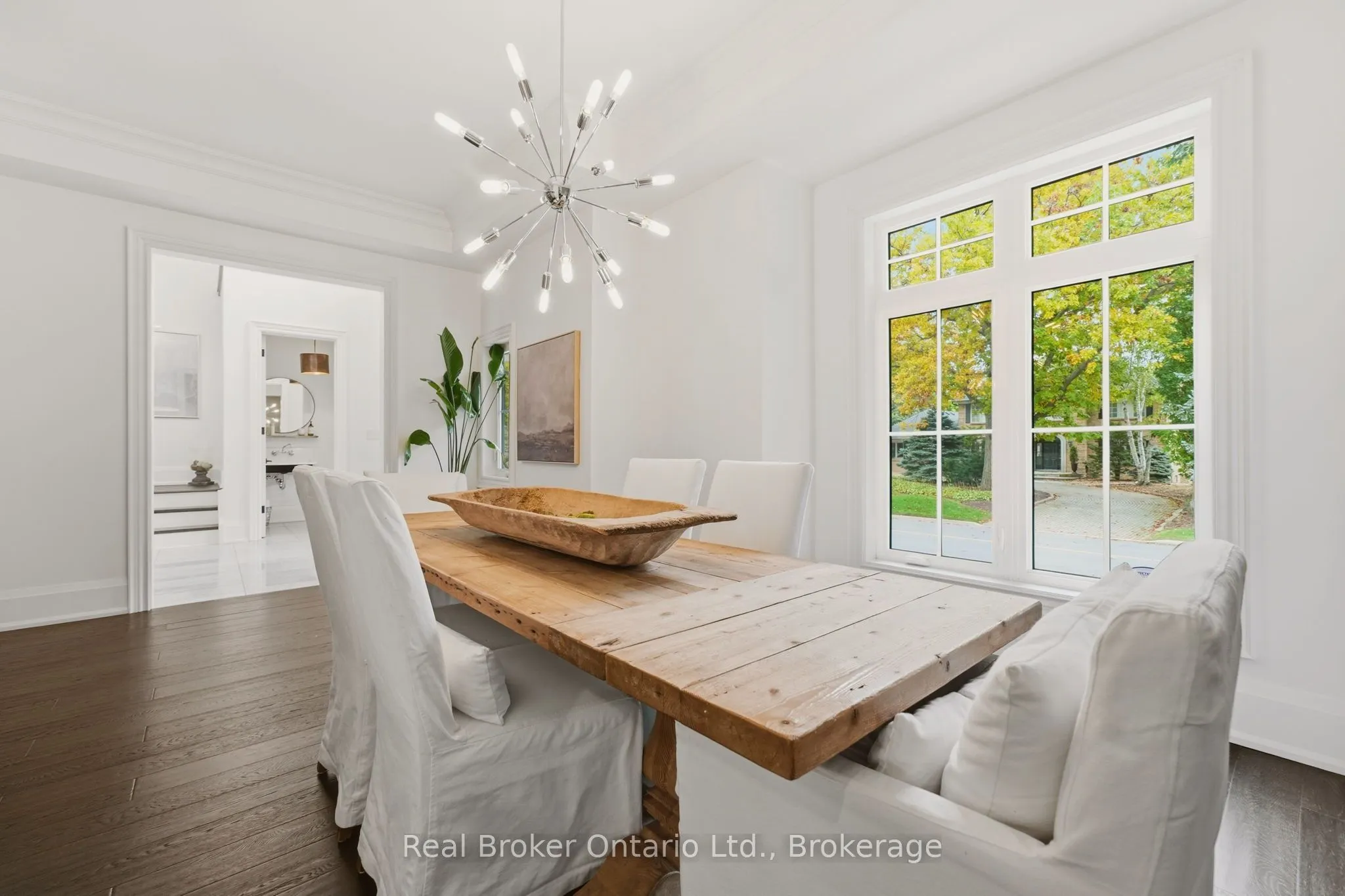 175 North Shore Boulevard W