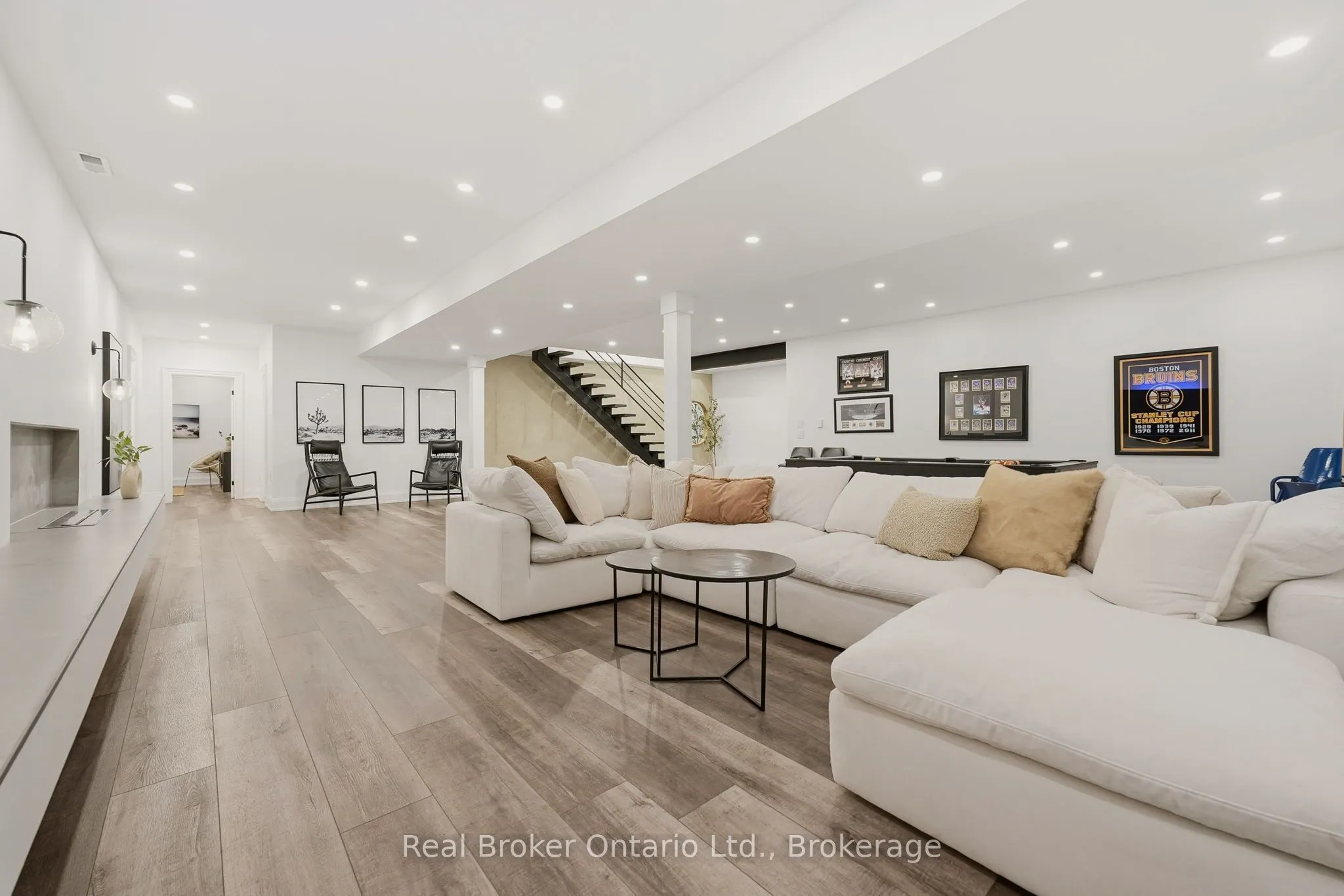 175 North Shore Boulevard W