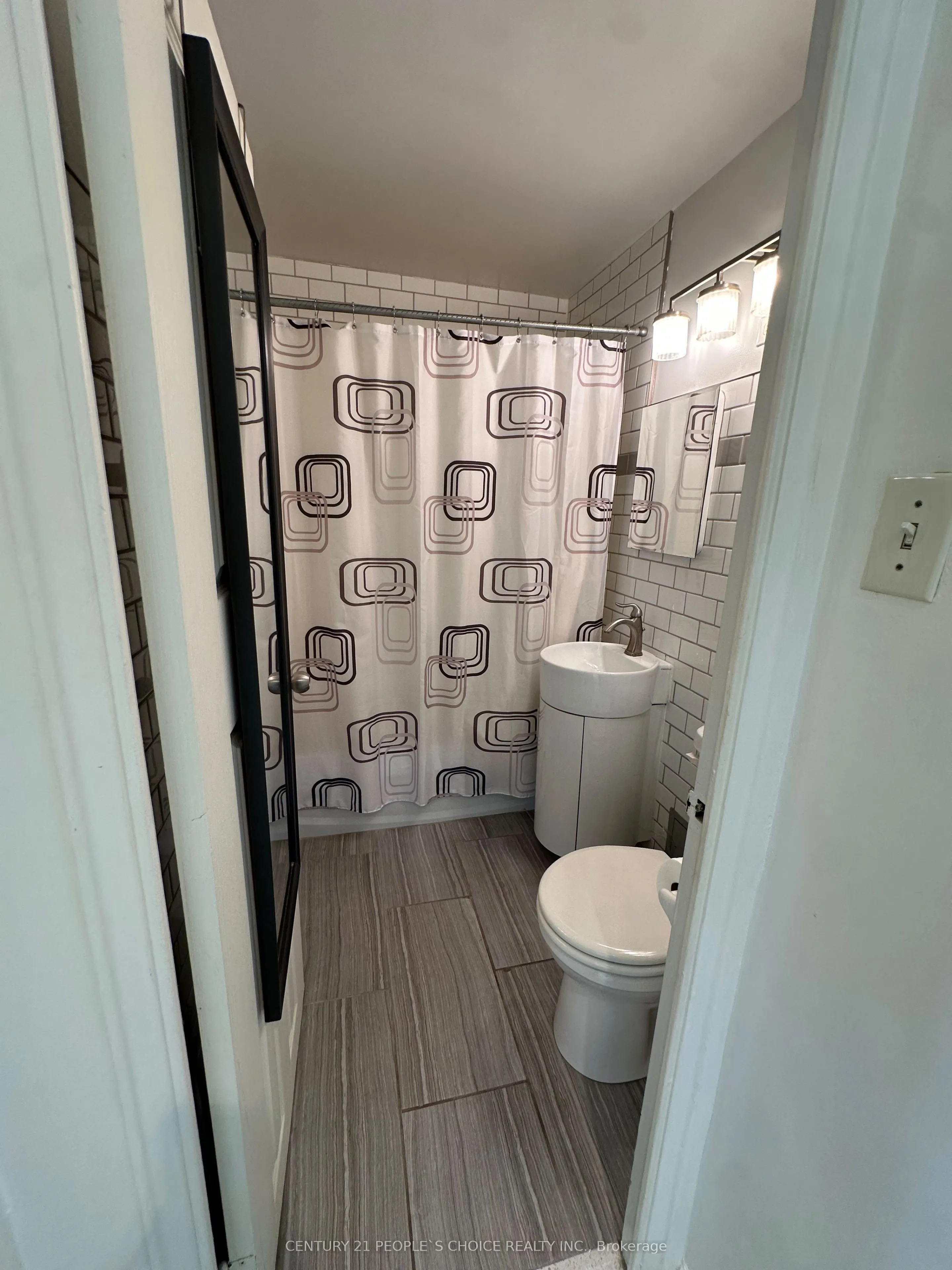 50 Gulliver Road #102