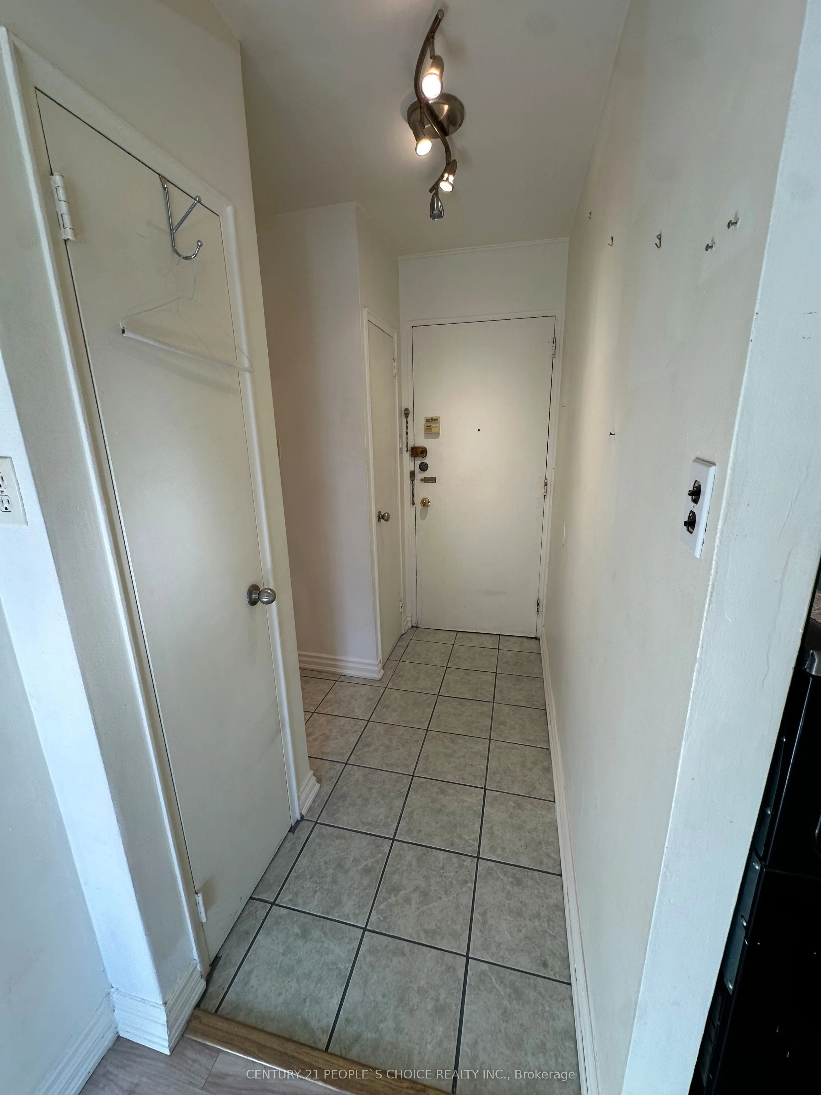 50 Gulliver Road #102