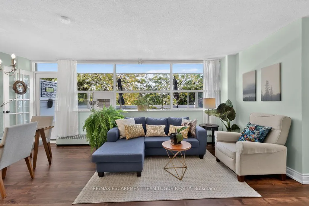 2263 Marine Drive #301