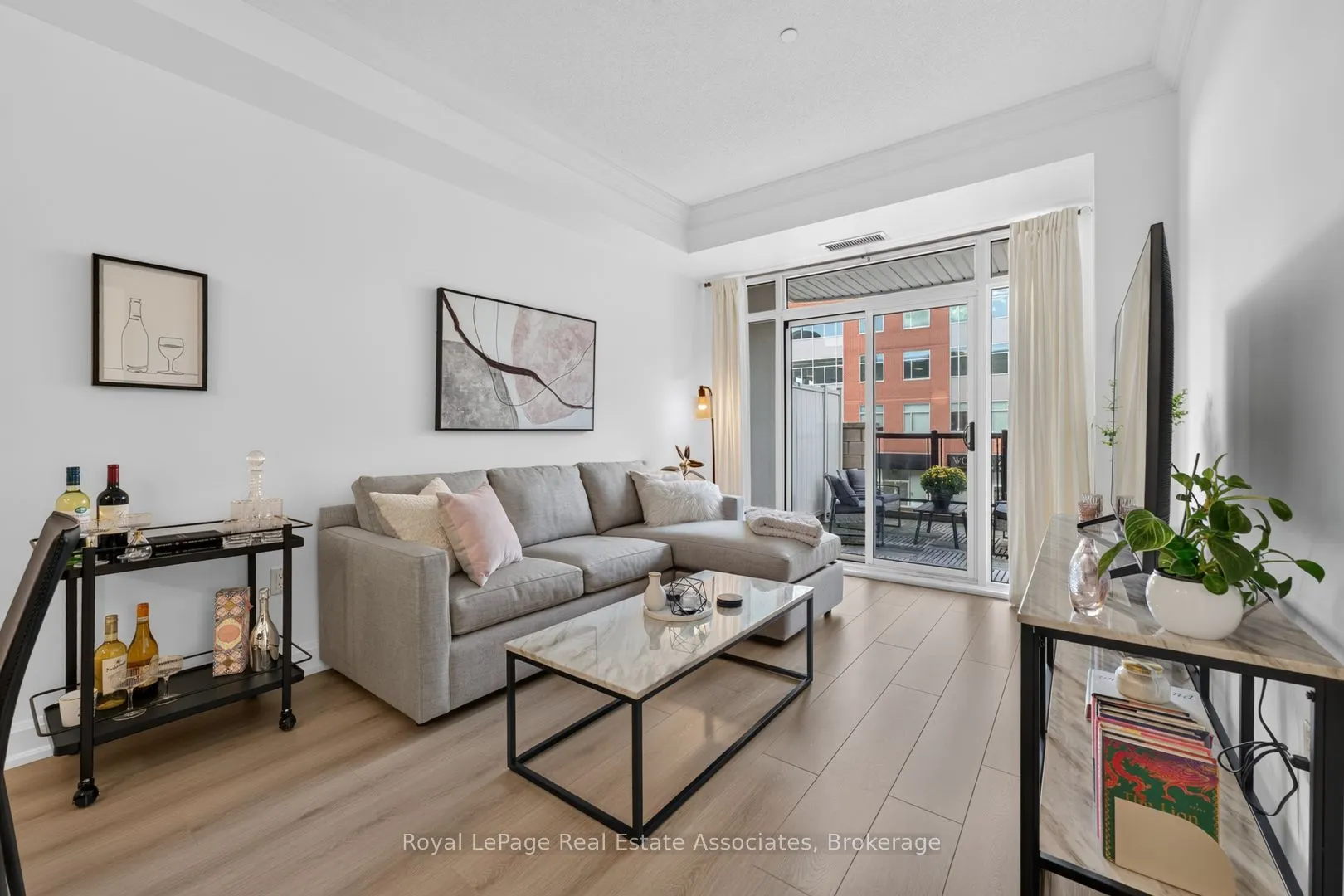 216 Oak Park Boulevard #214