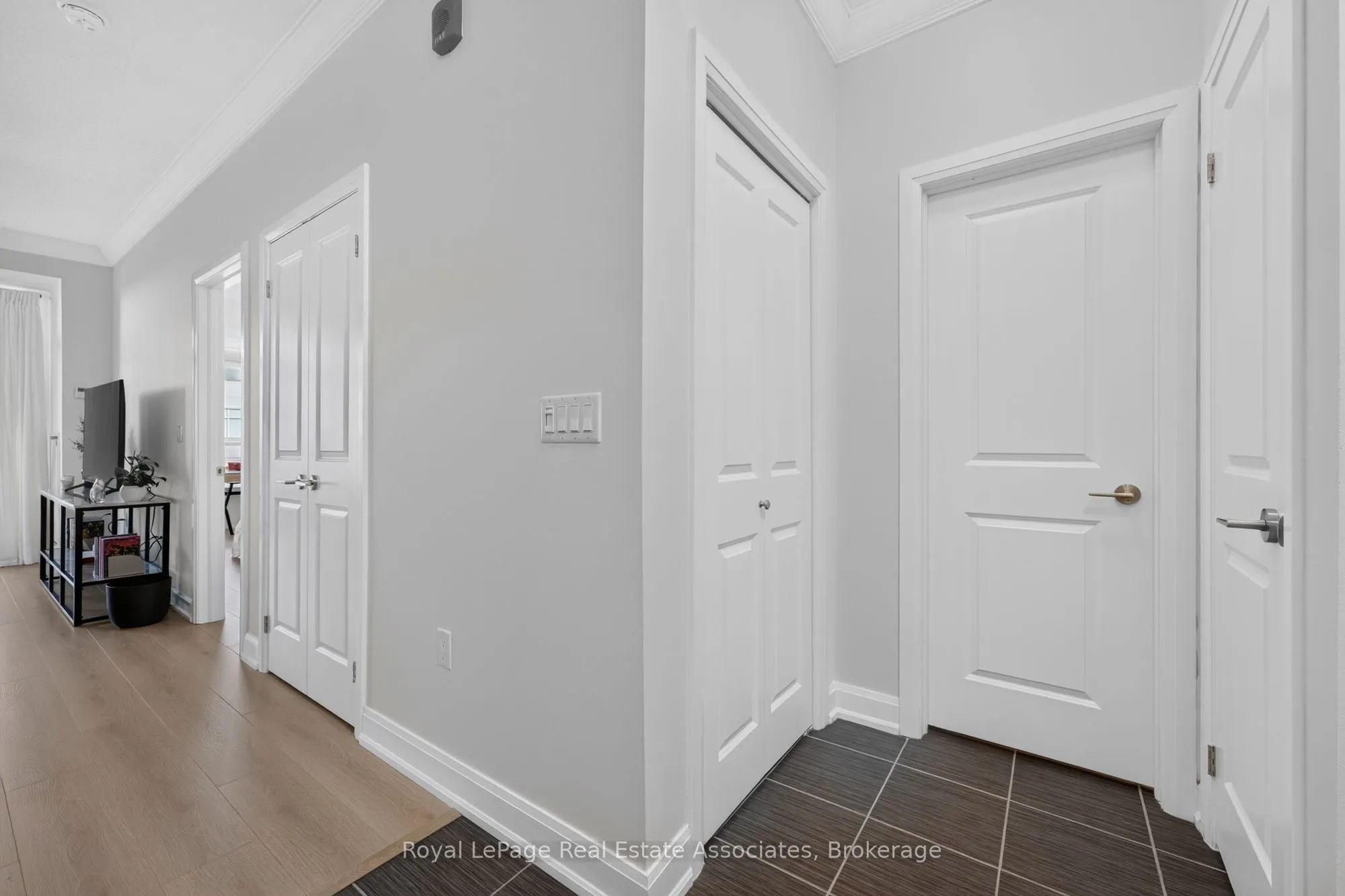 216 Oak Park Boulevard #214