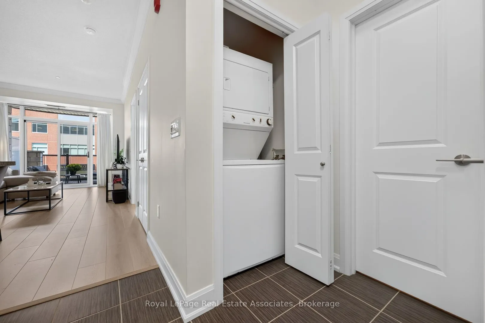 216 Oak Park Boulevard #214