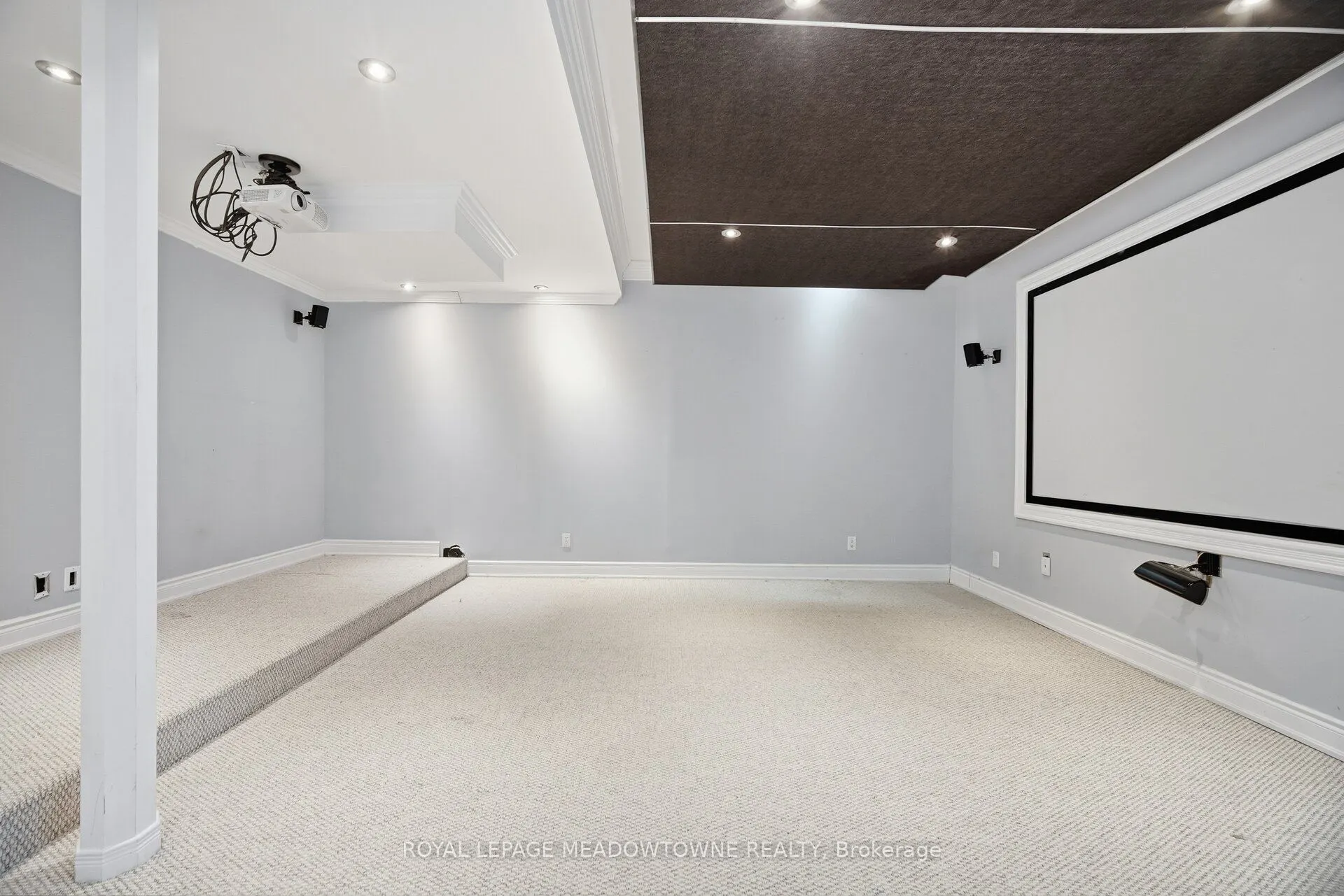 5221 Adobe Court
