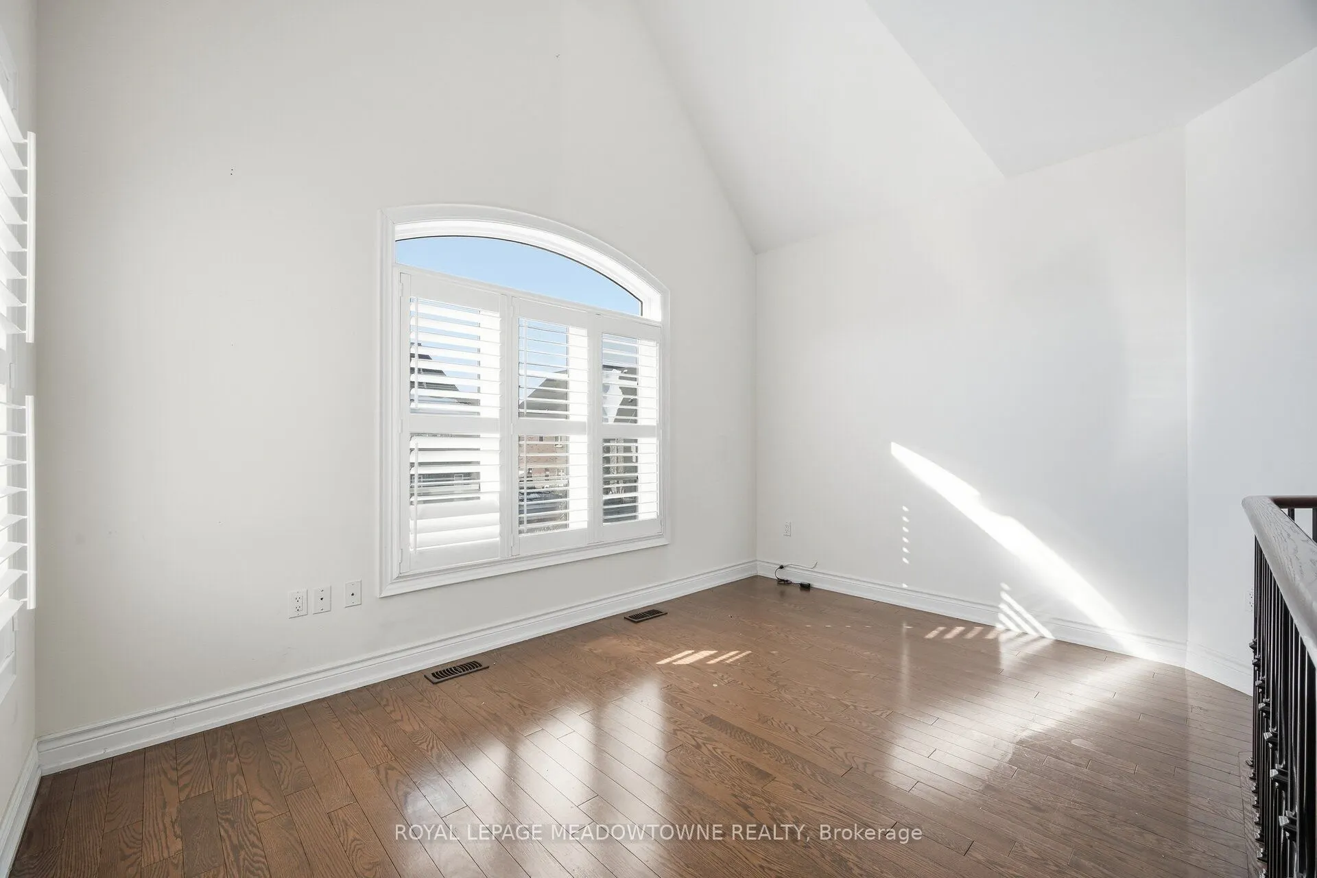 5221 Adobe Court