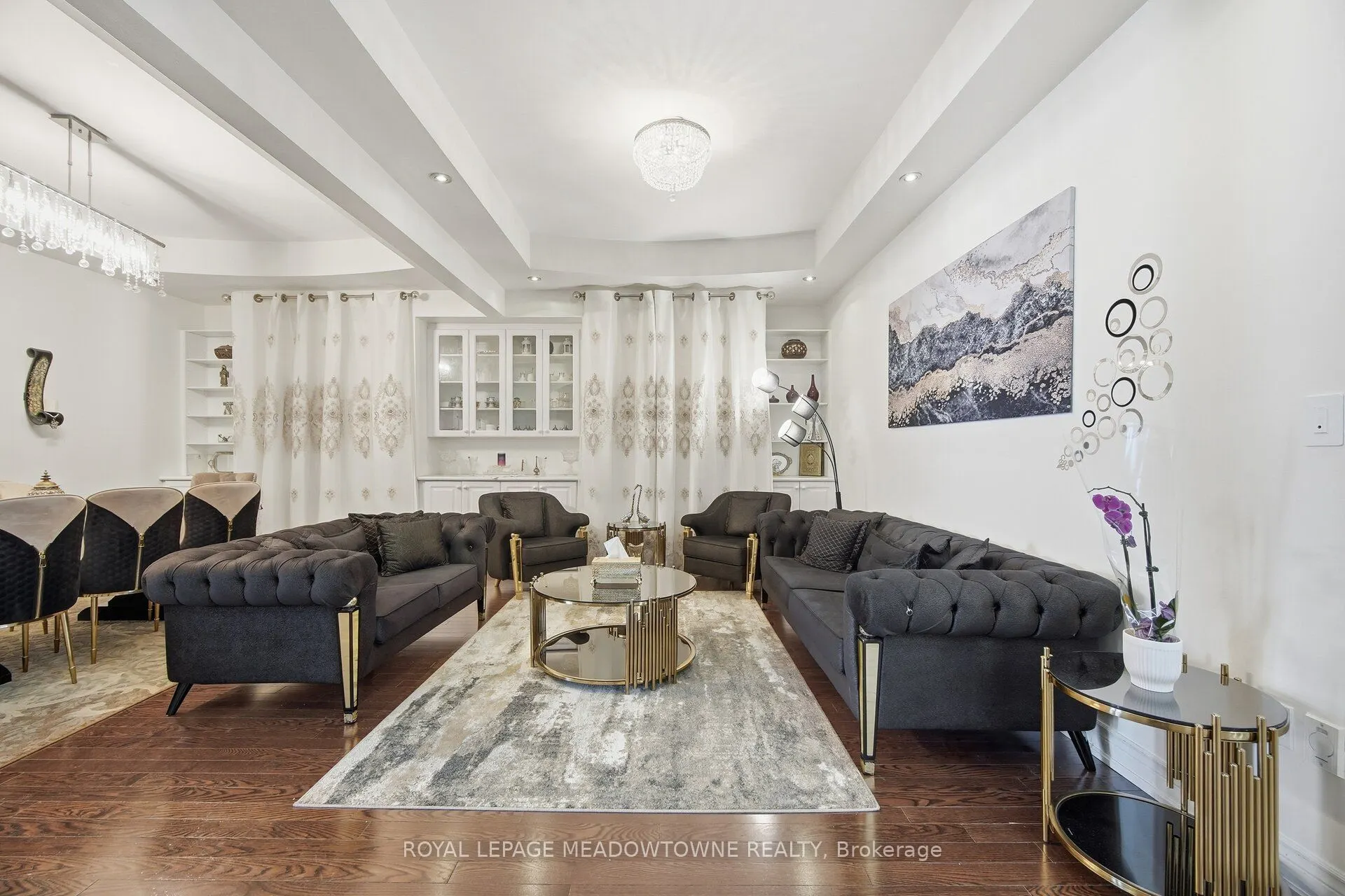 5221 Adobe Court