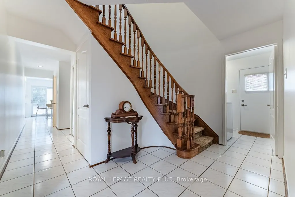 6795 Gracefield Drive