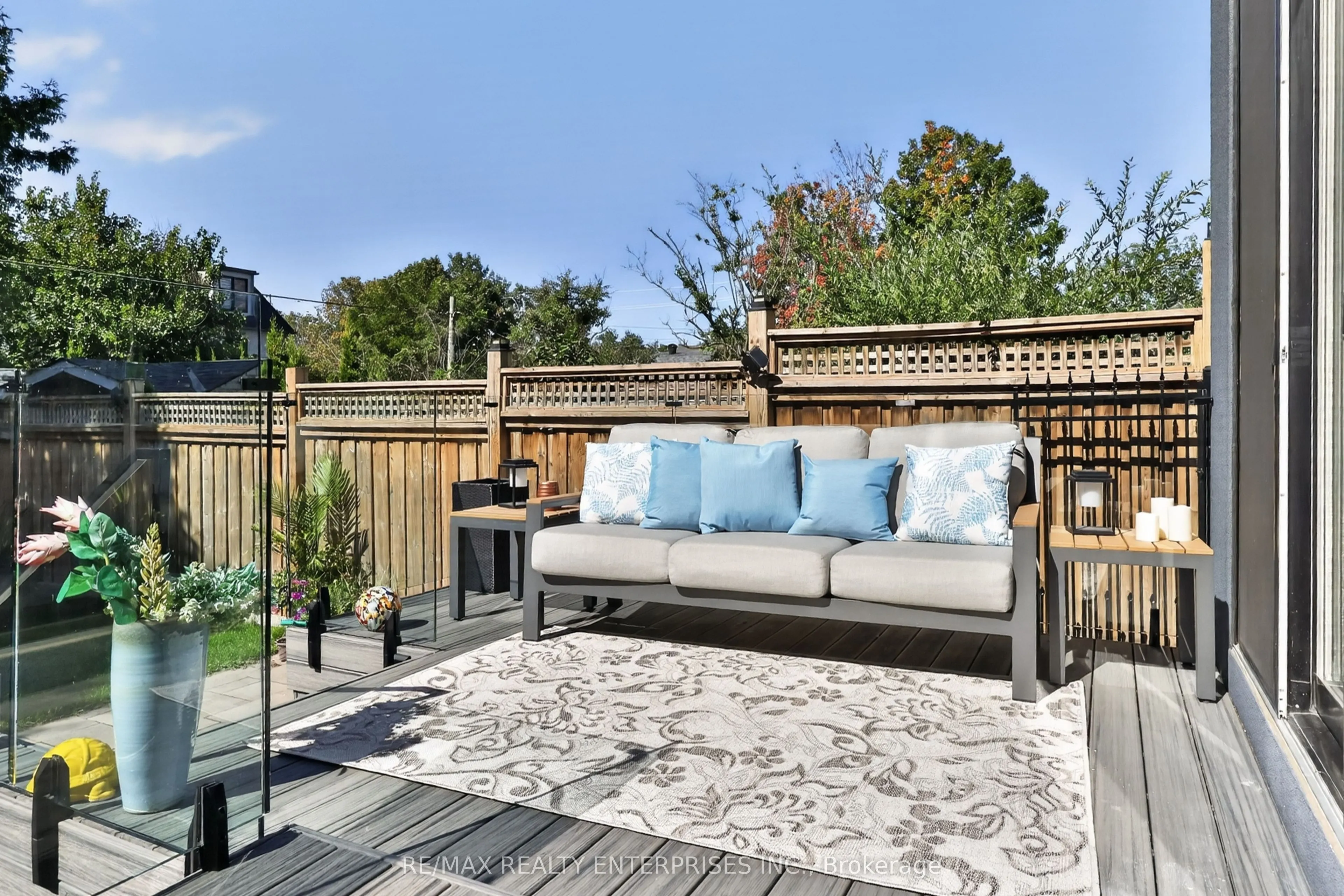 36B Pine Avenue N