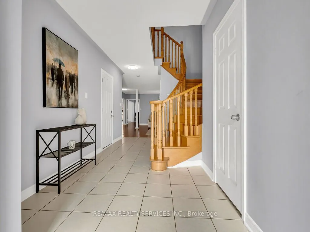61 Sir Jacobs Crescent