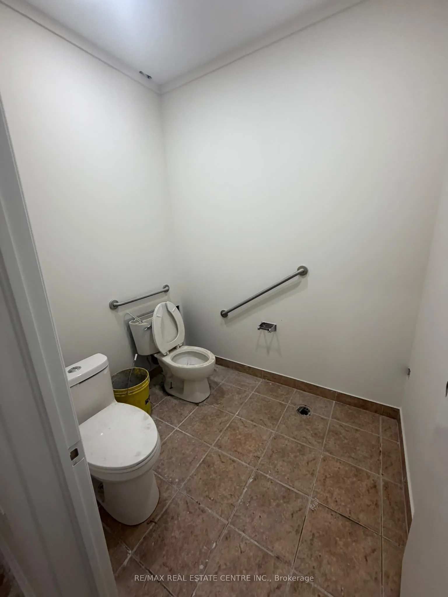 1315 Derry Road E #6C (ROOM 1)