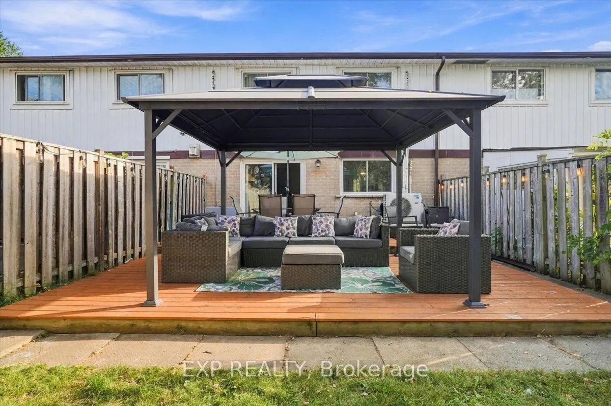 16 Havenbrook Court