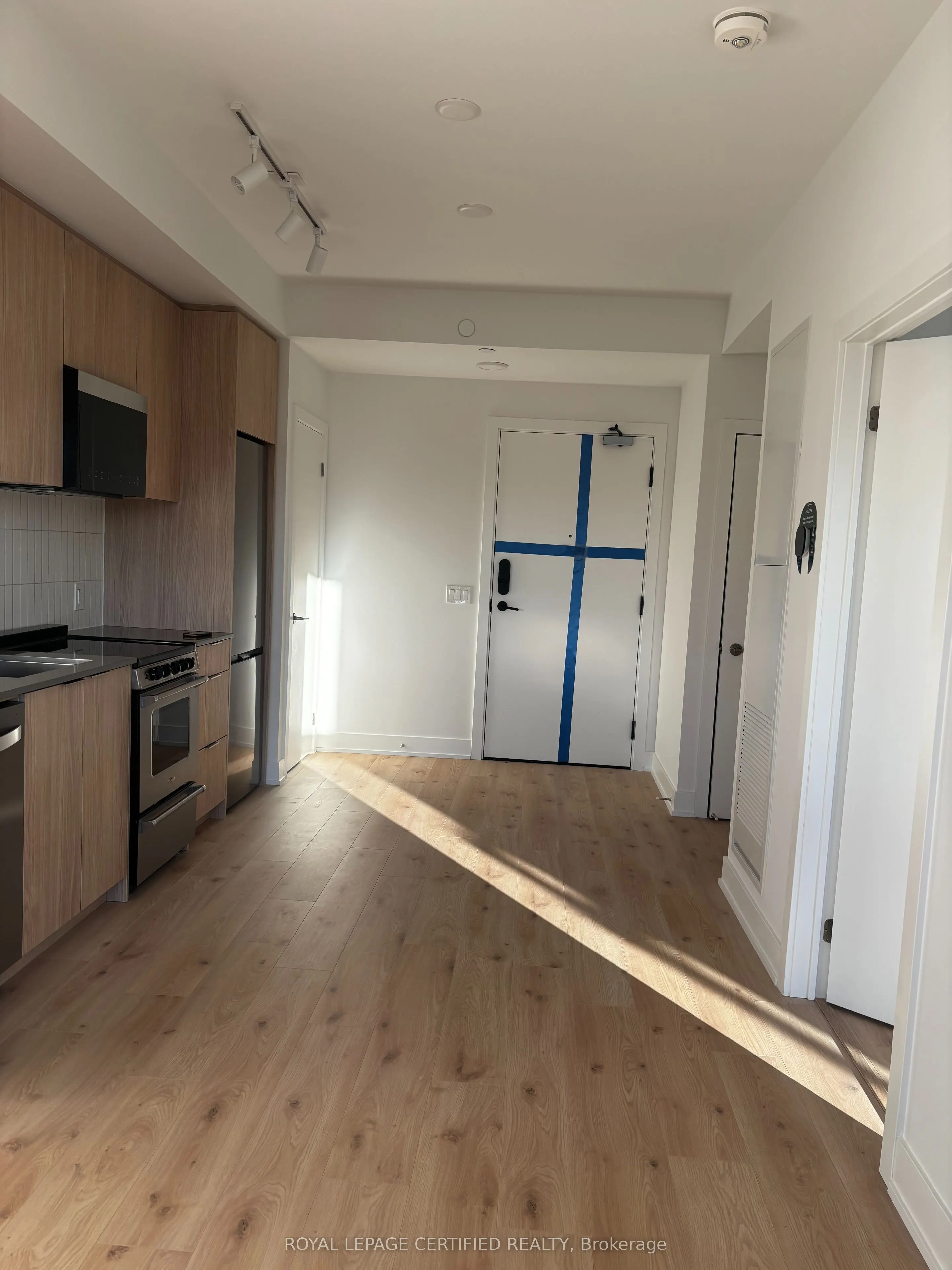 3008 William Cutmore Boulevard #303