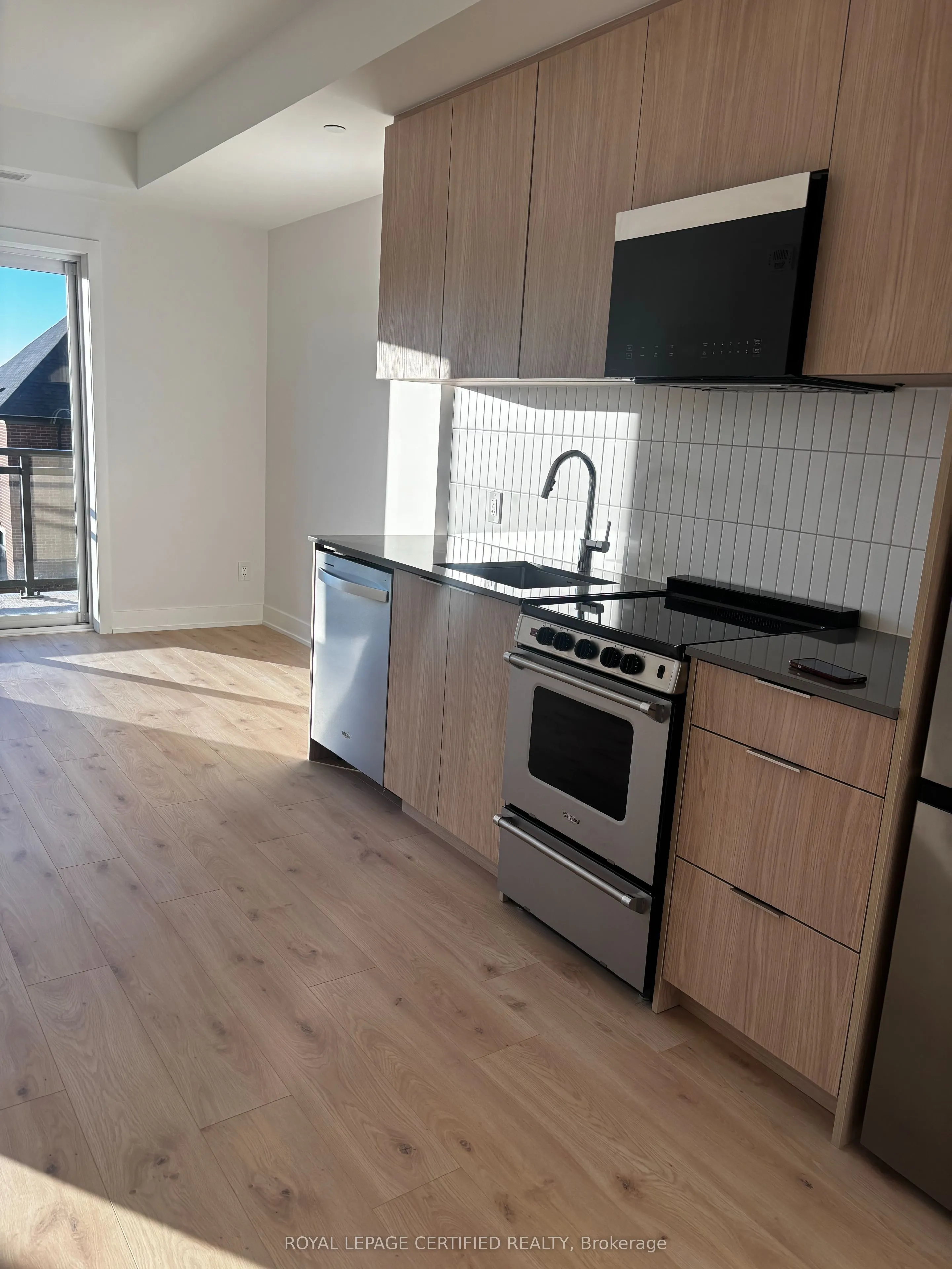 3008 William Cutmore Boulevard #303
