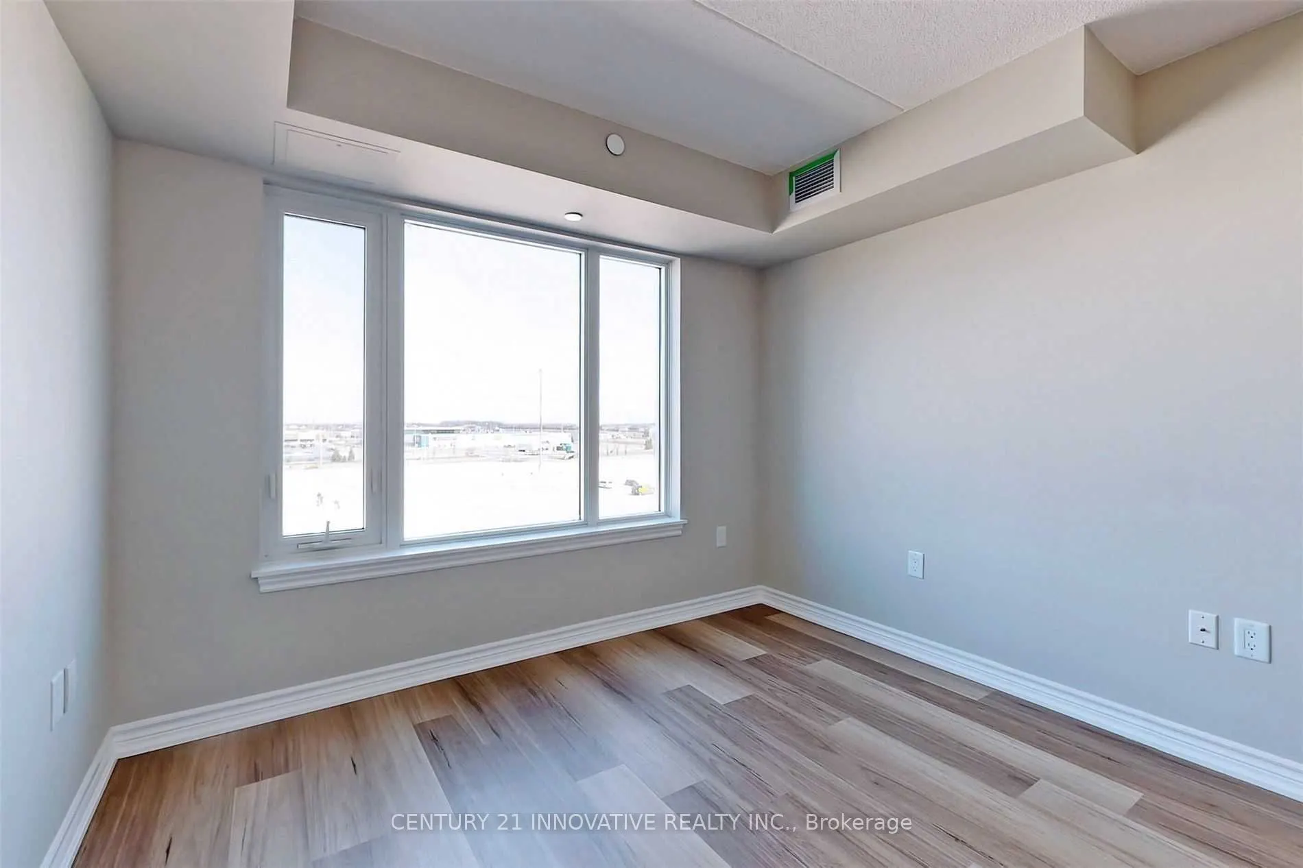 716 Main Street E #603
