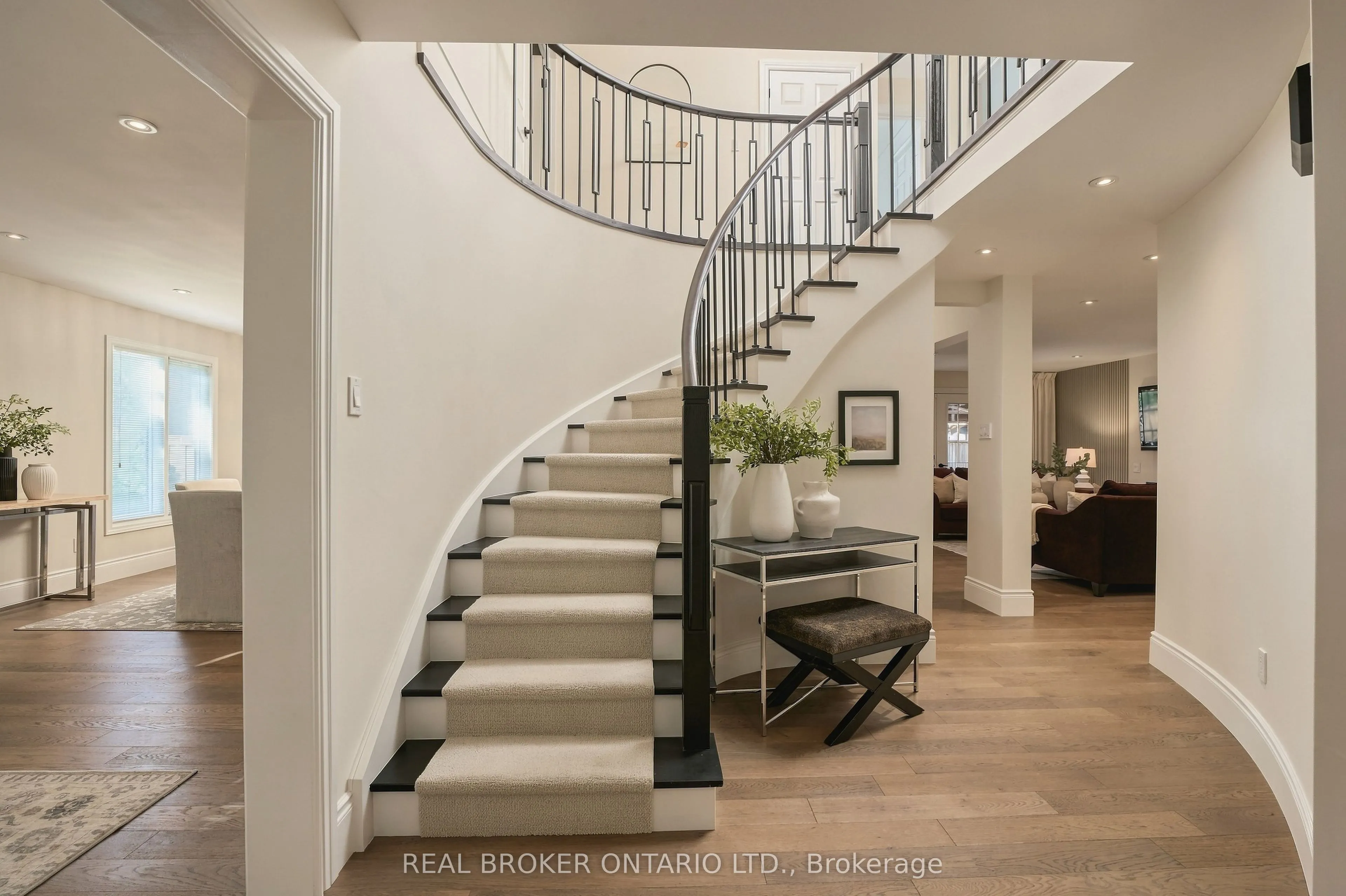 551 Kastelic Place