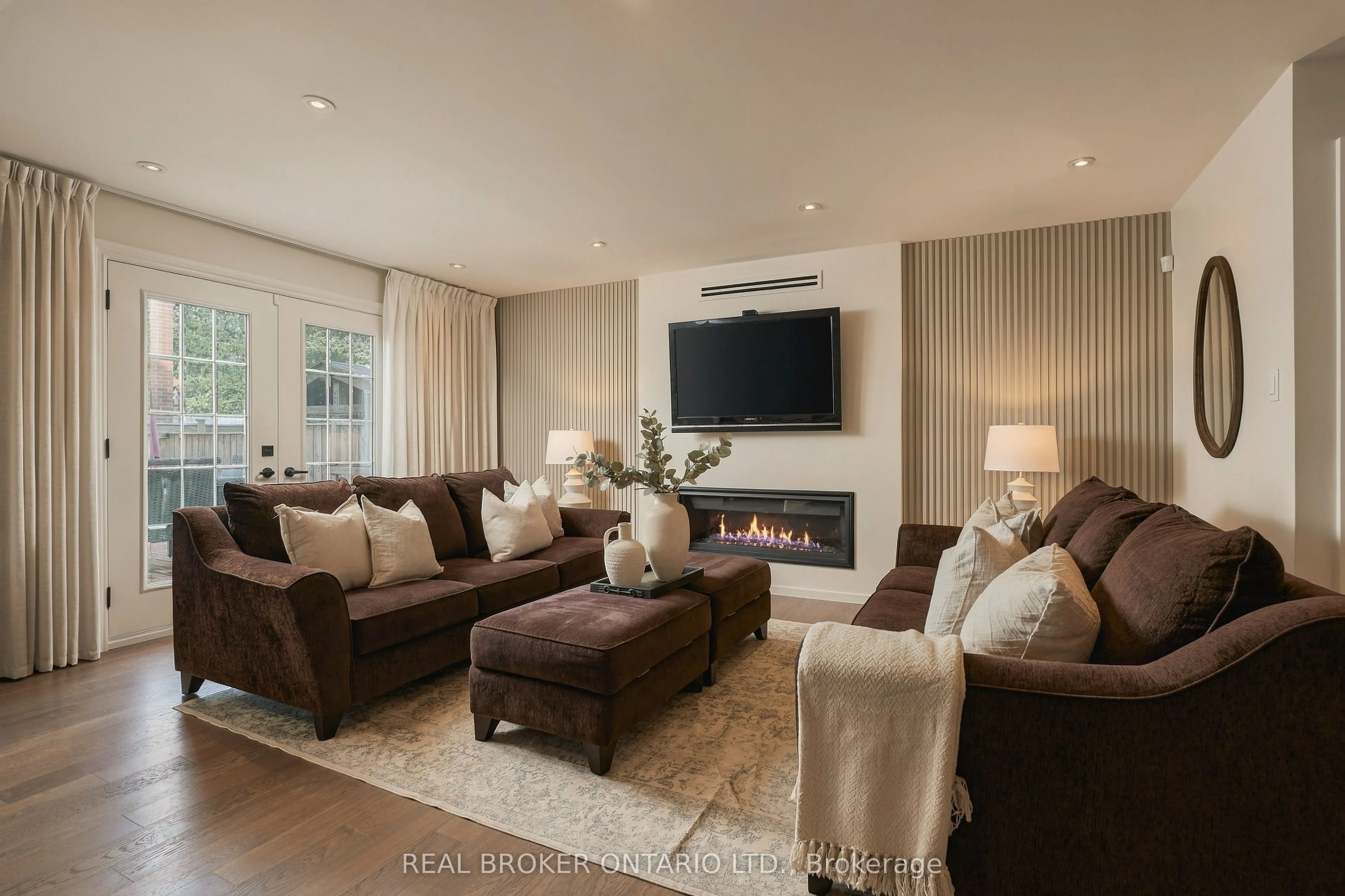 551 Kastelic Place