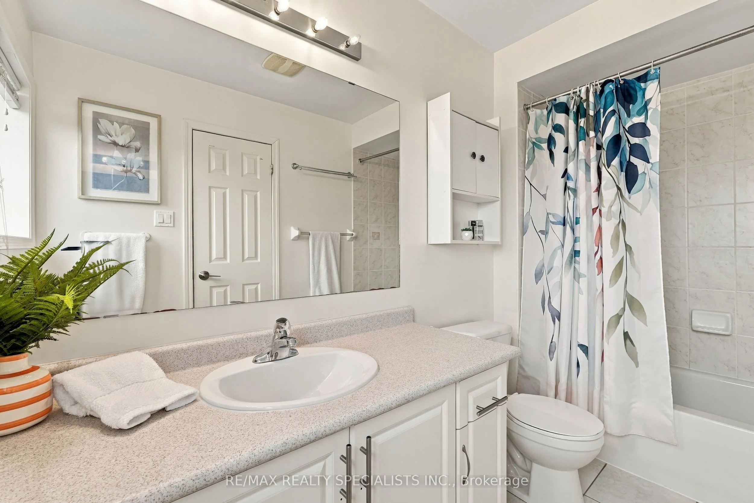 1140 Bonin Crescent