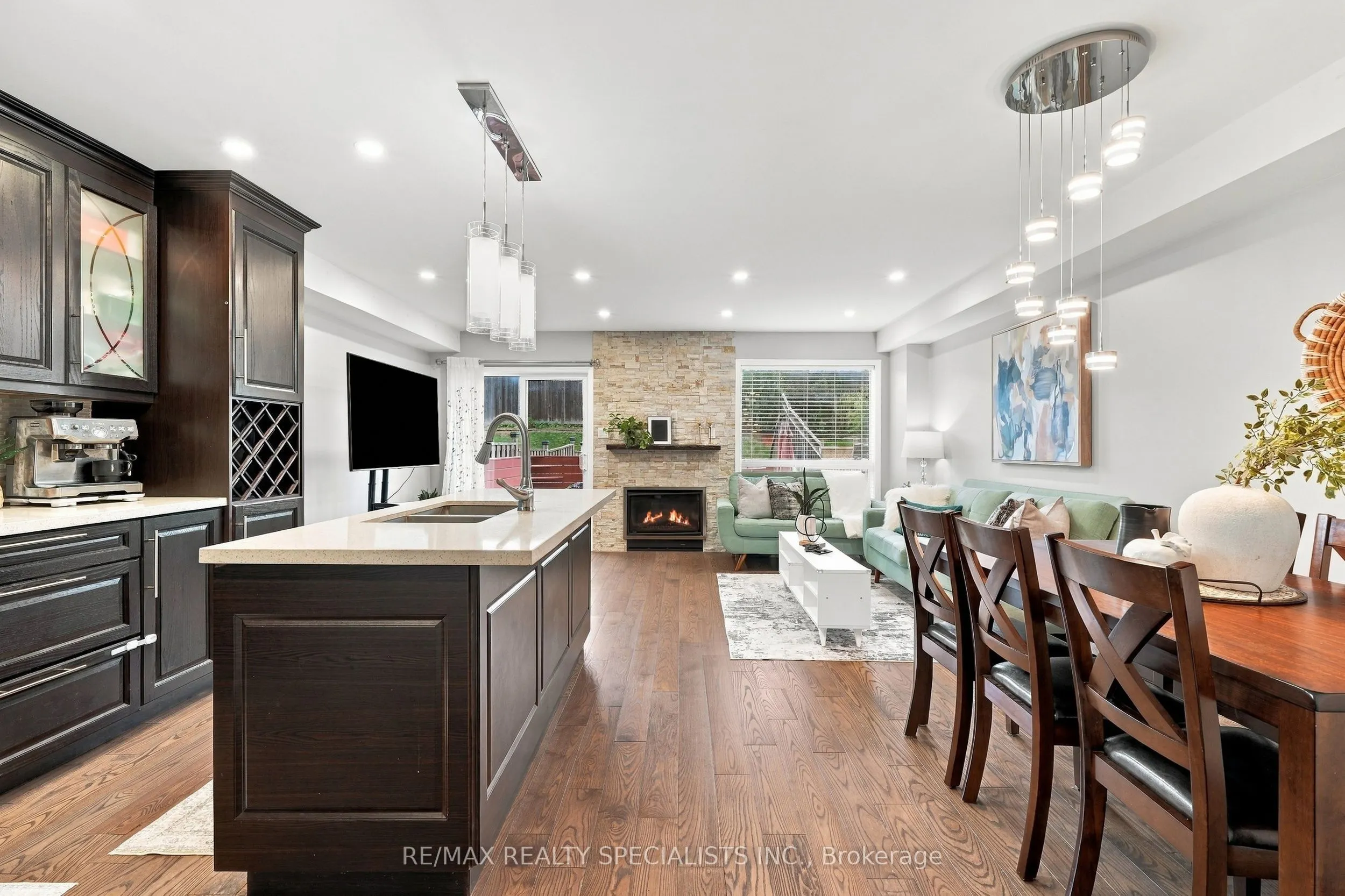 1140 Bonin Crescent