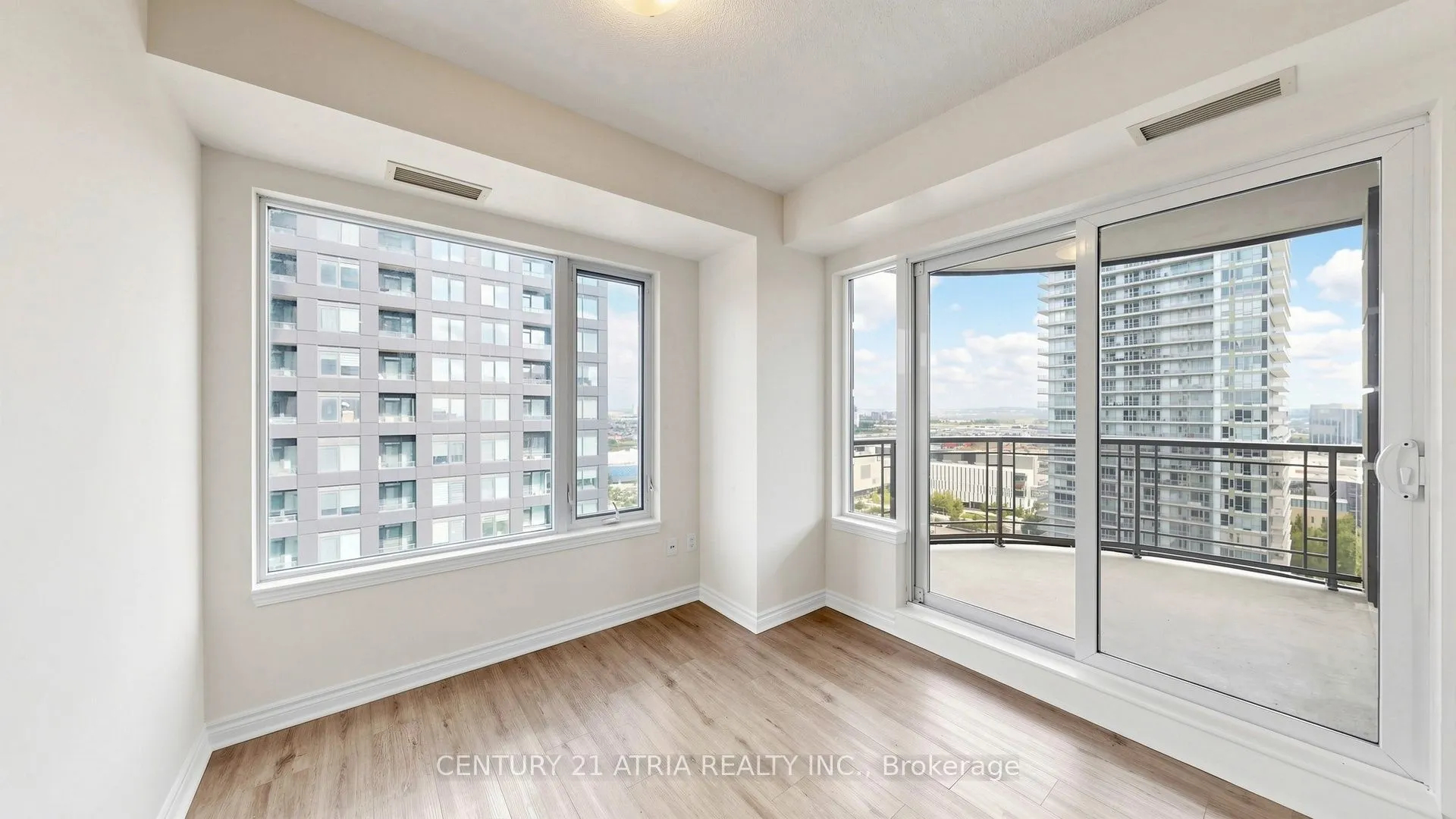 385 Prince Of Wales Drive #1802