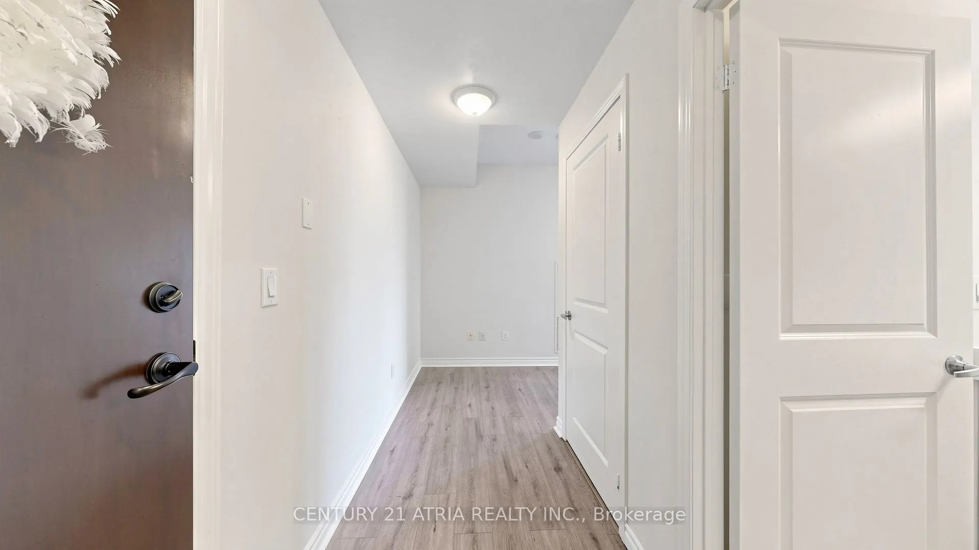 385 Prince Of Wales Drive #1802
