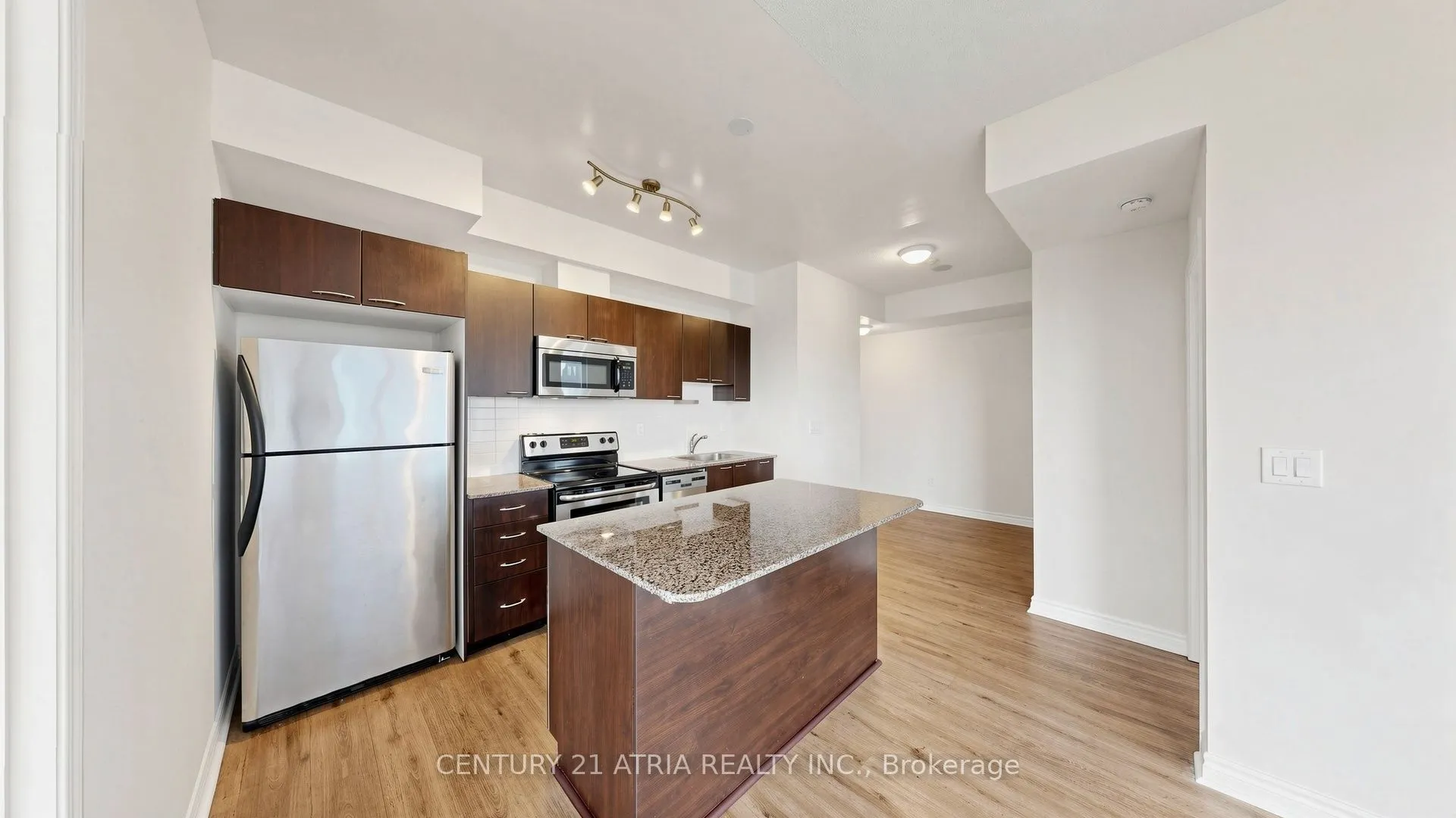 385 Prince Of Wales Drive #1802