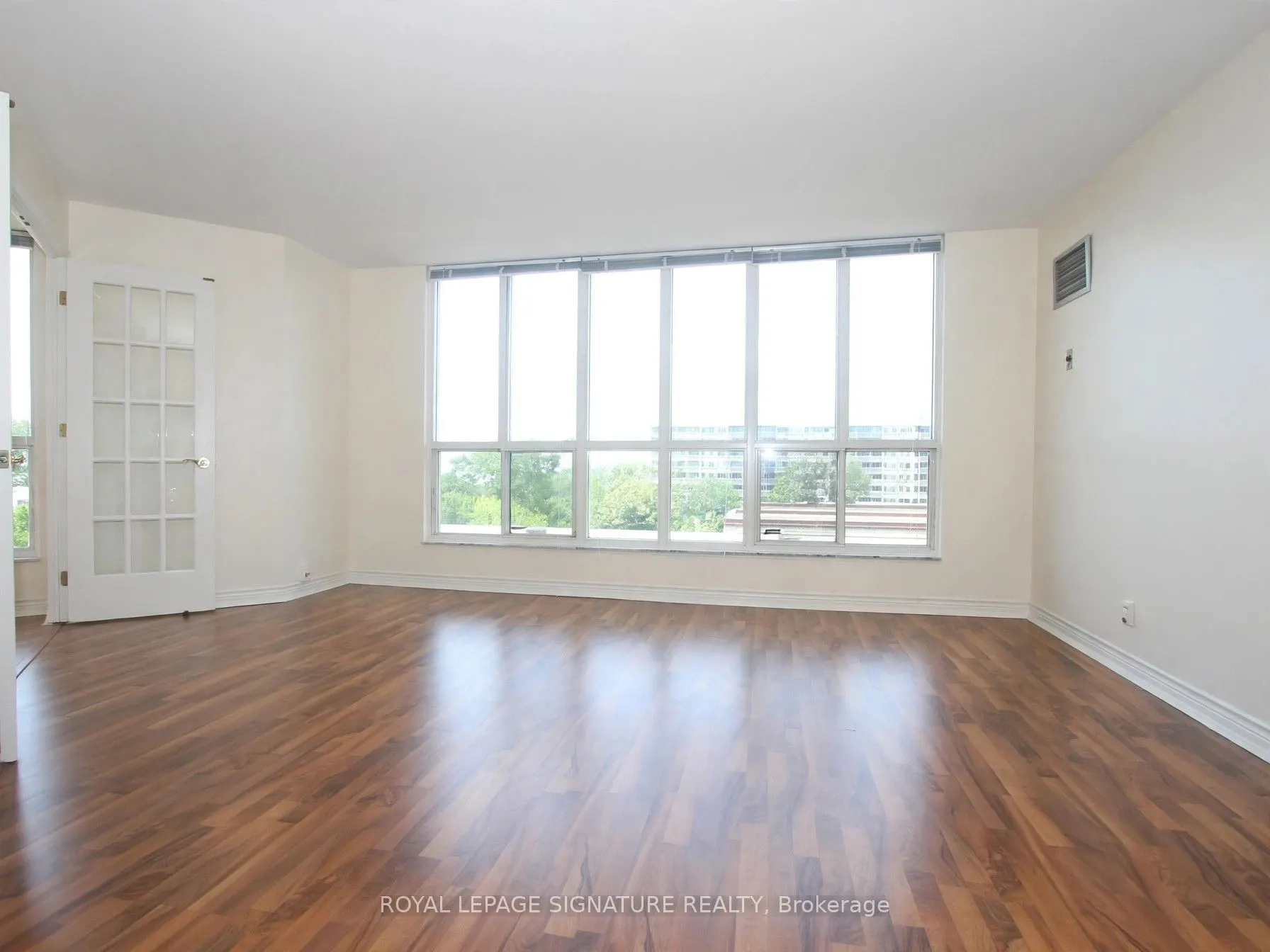 2285 Lake Shore Boulevard W #703