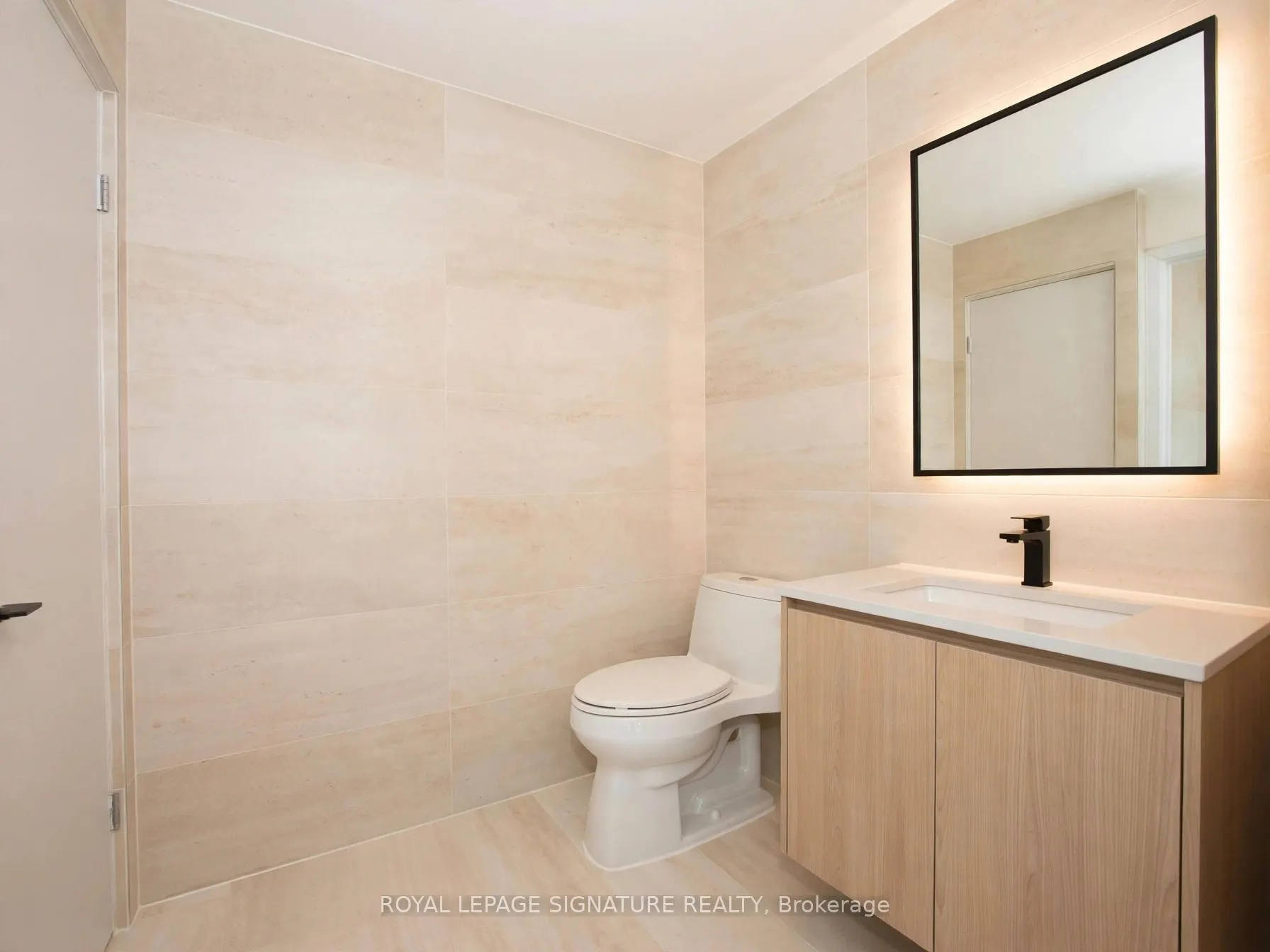 2285 Lake Shore Boulevard W #703