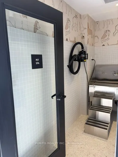 3008 William Cutmore Boulevard #223