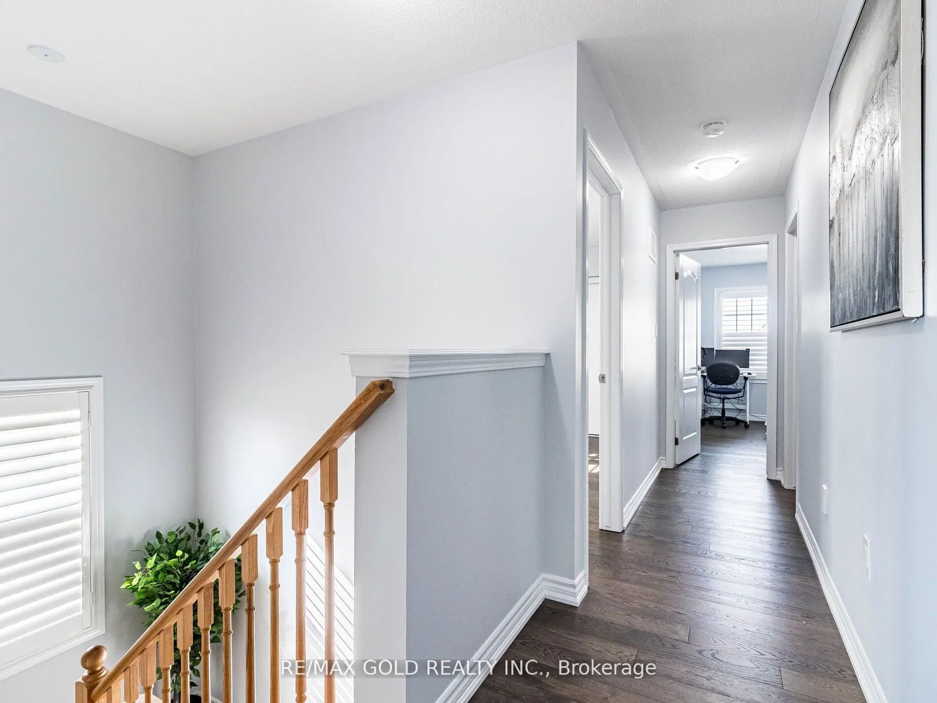 98 Bannister Crescent