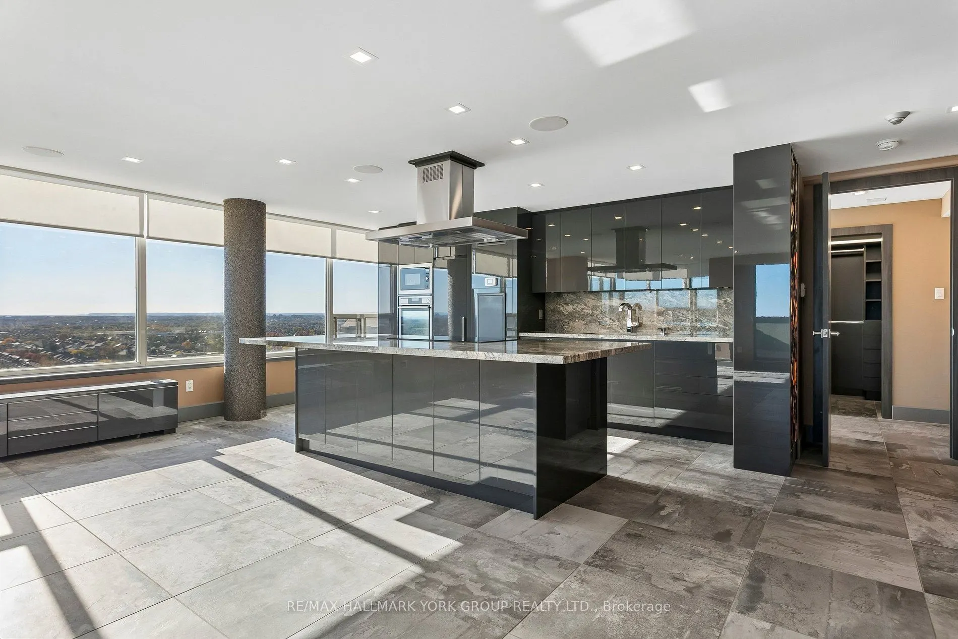 700 Constellation Drive #1909