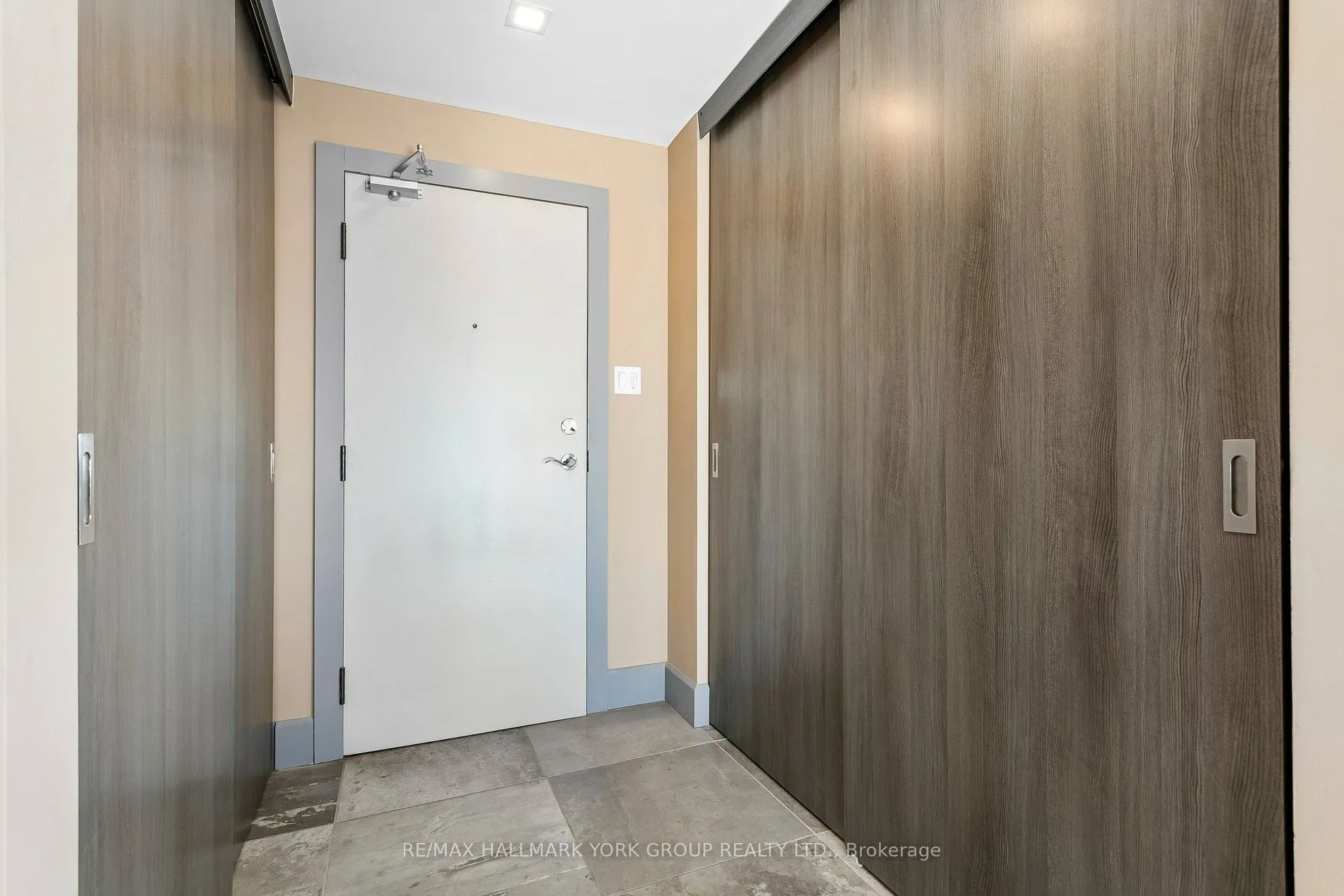 700 Constellation Drive #1909