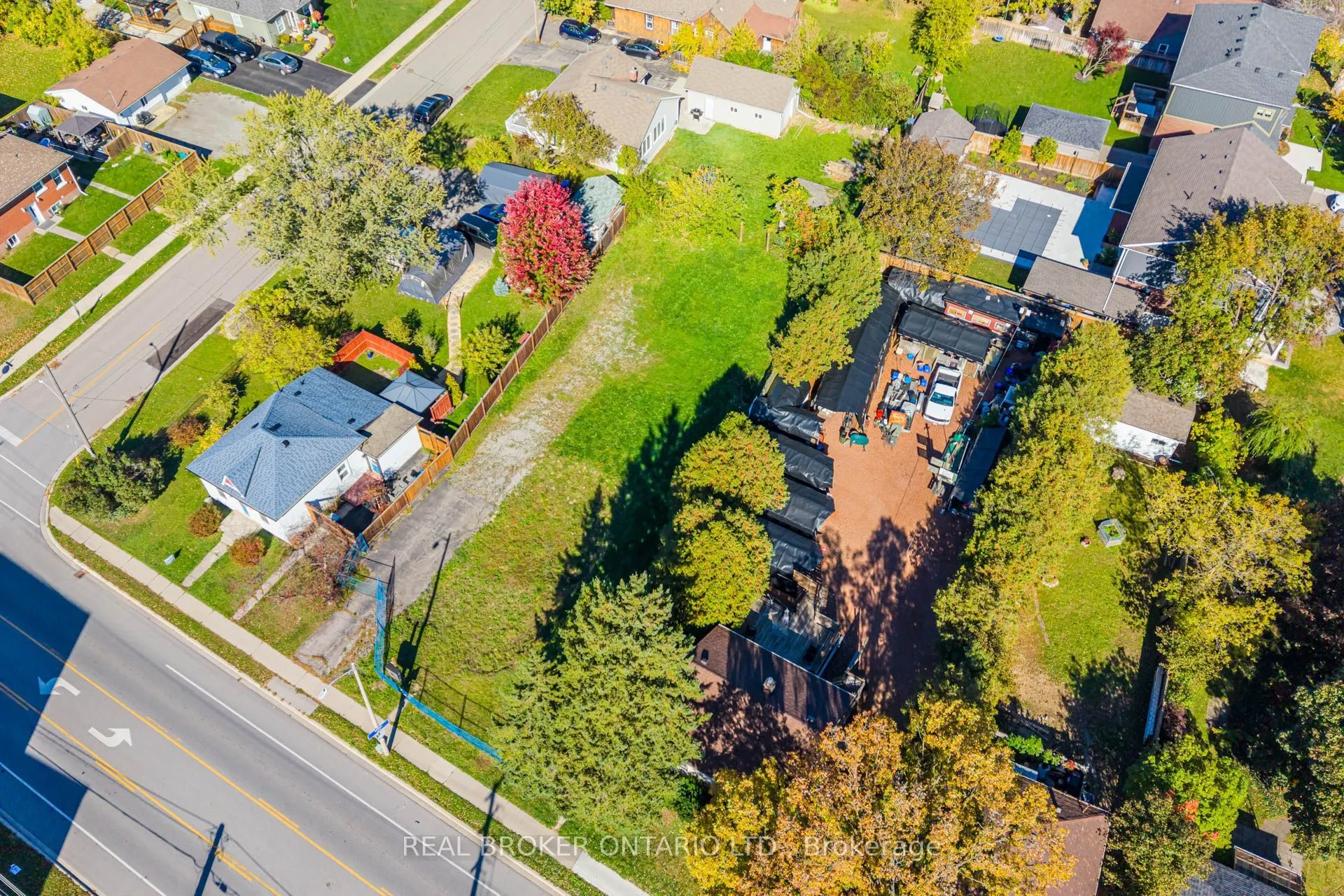 159 Bronte Street S