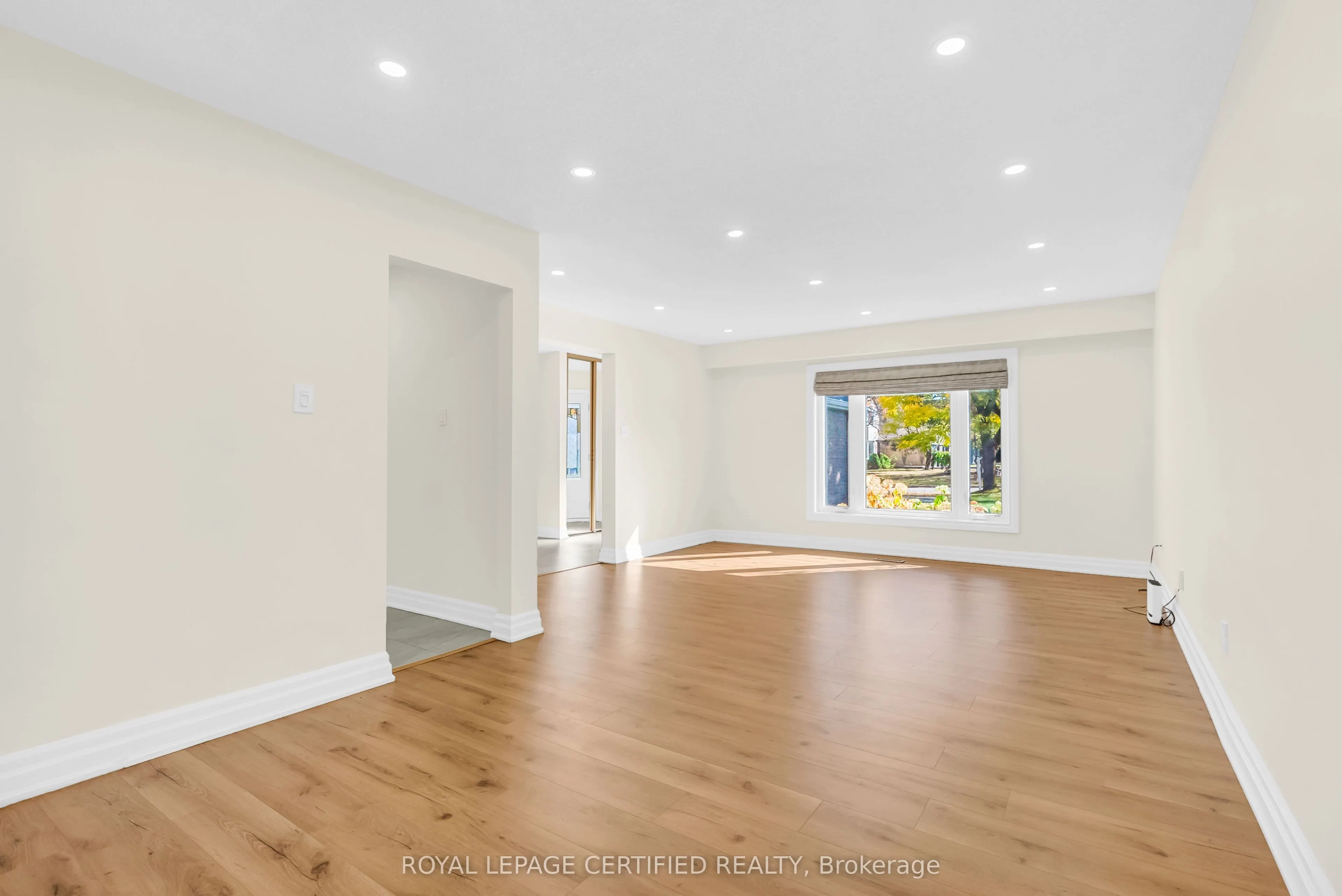 22 Madelaine Crescent