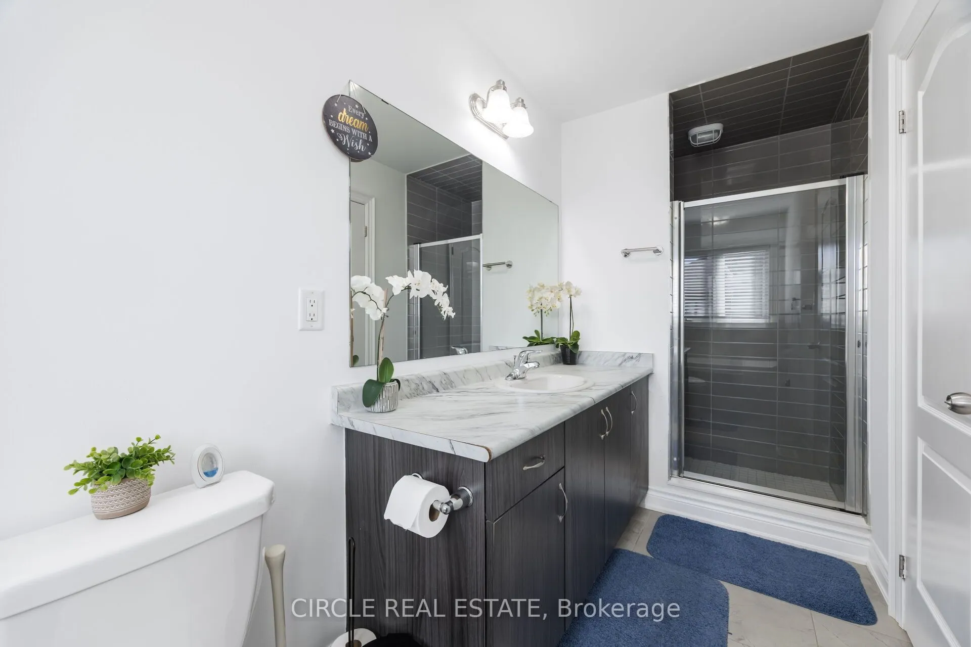 13 Lady Evelyn Crescent