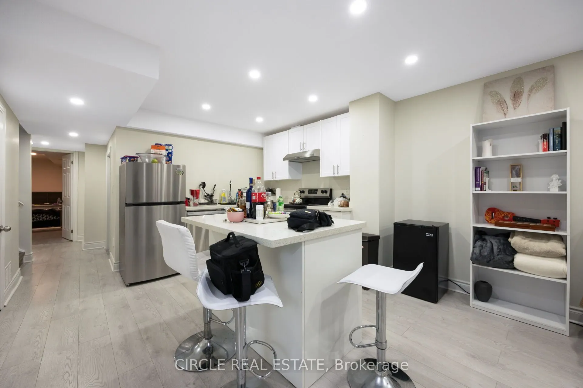 13 Lady Evelyn Crescent