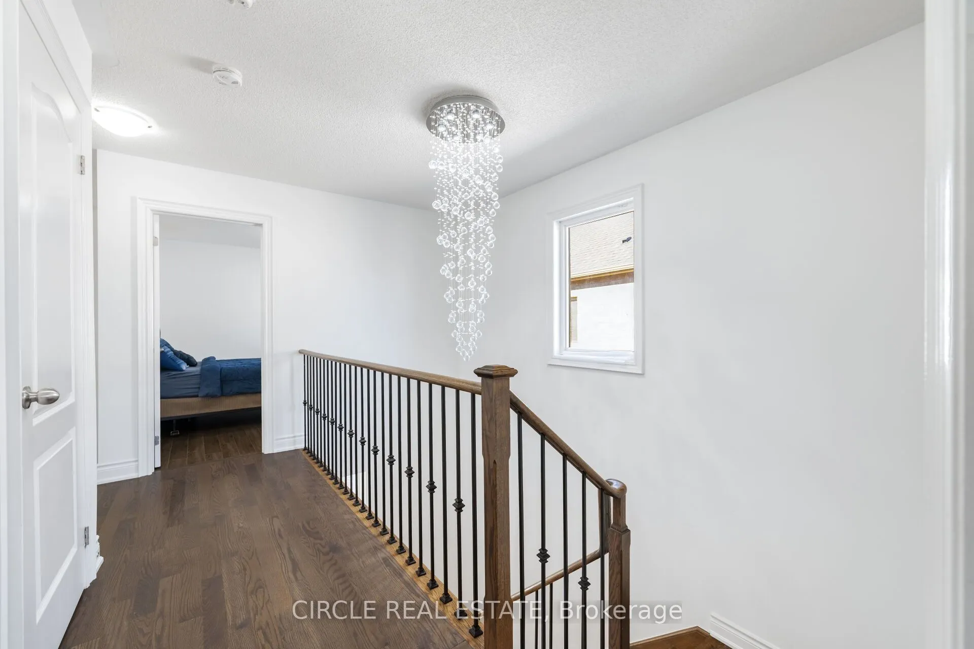 13 Lady Evelyn Crescent
