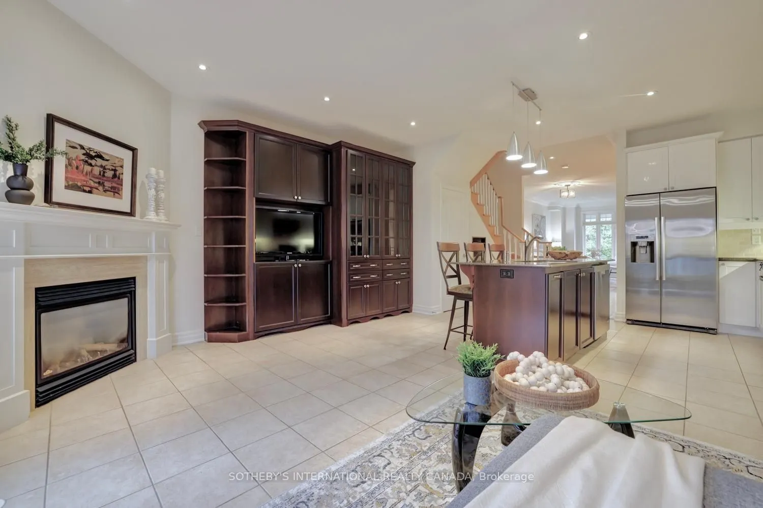 112 Waterside Drive #2
