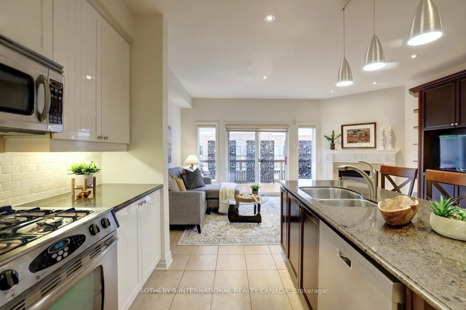 112 Waterside Drive #2