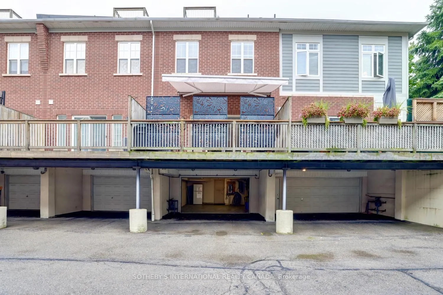 112 Waterside Drive #2