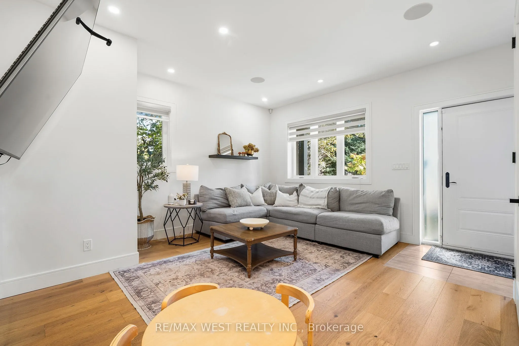42 Woolton Crescent