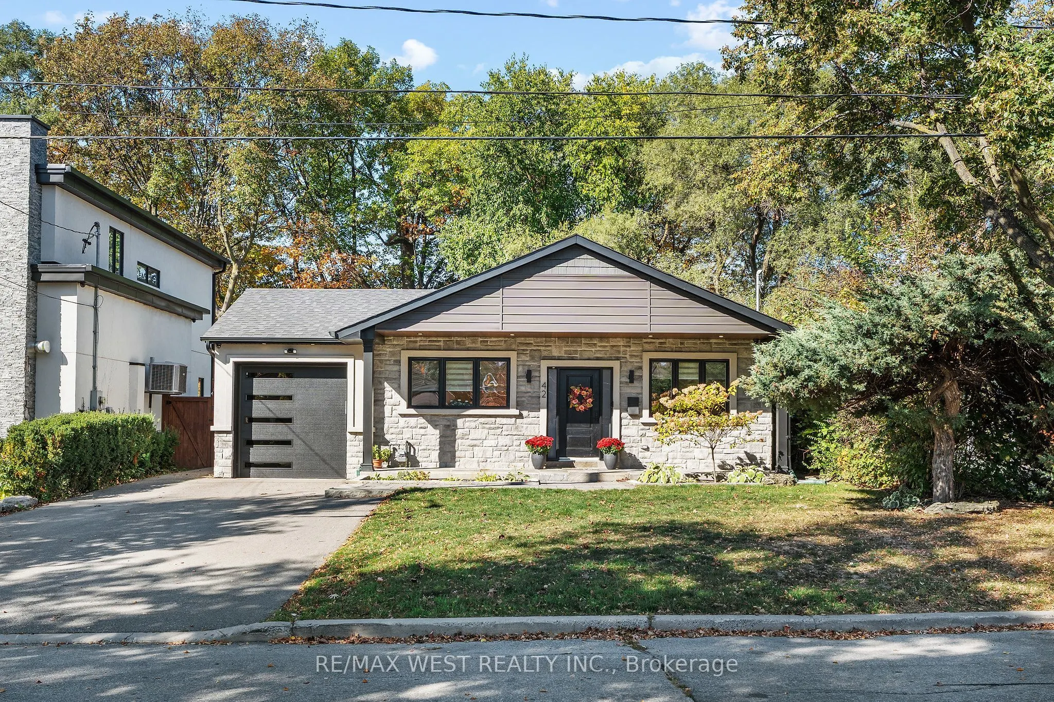 42 Woolton Crescent
