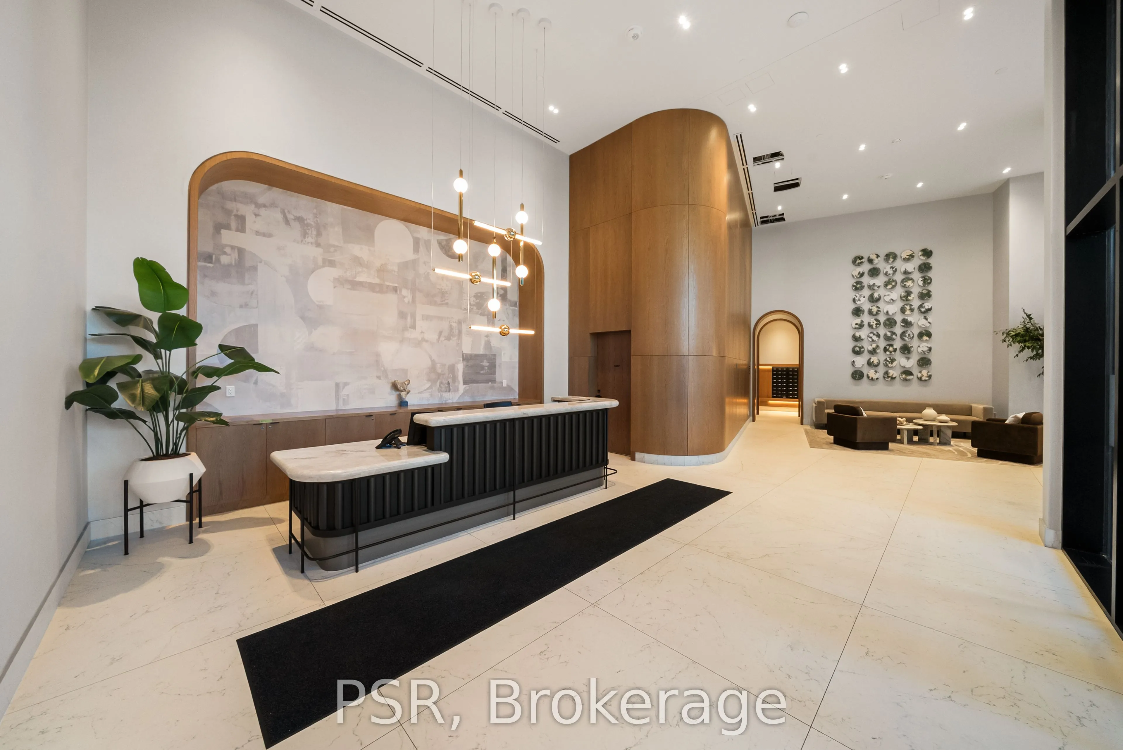 1185 Dupont Street #2011