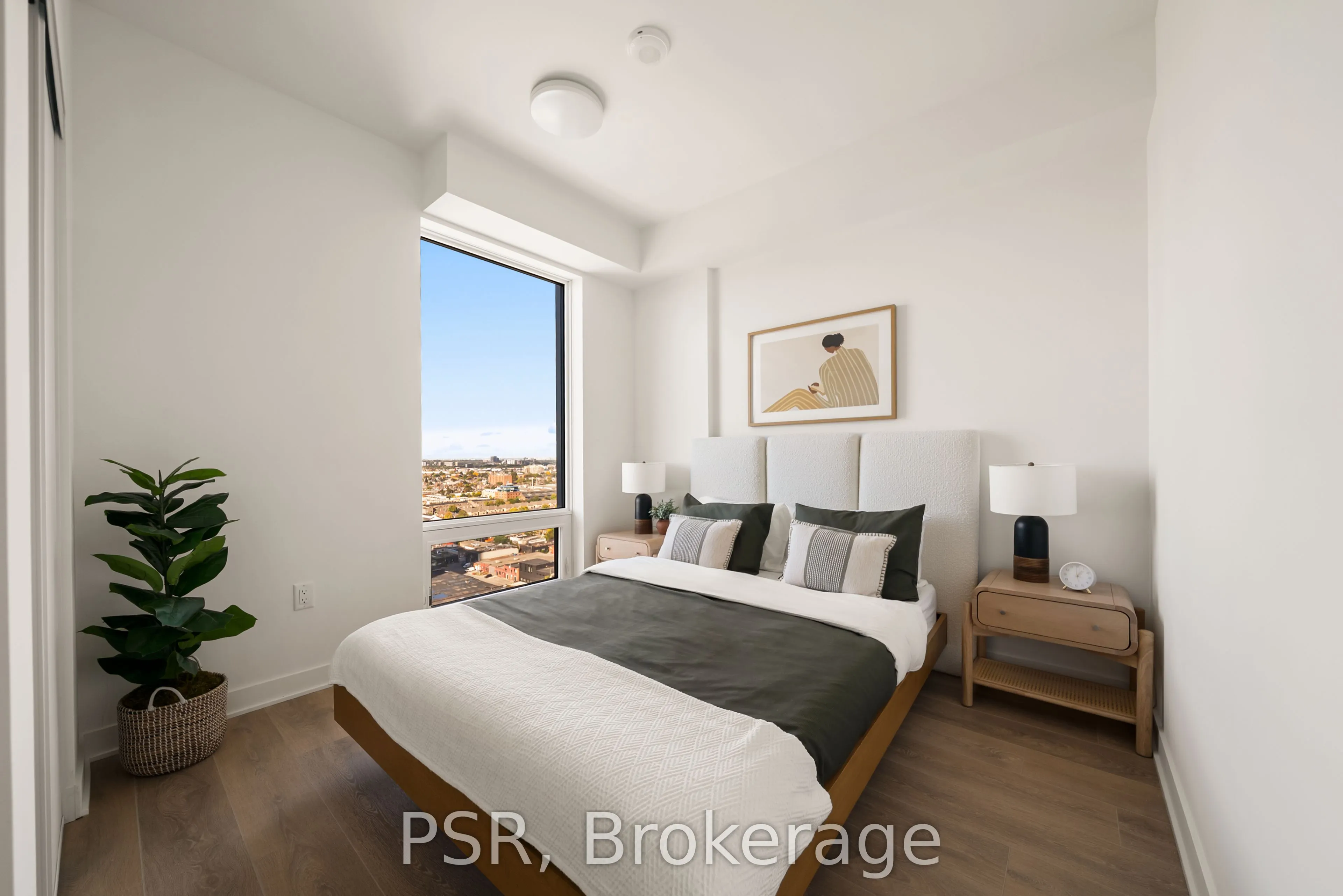 1185 Dupont Street #2011